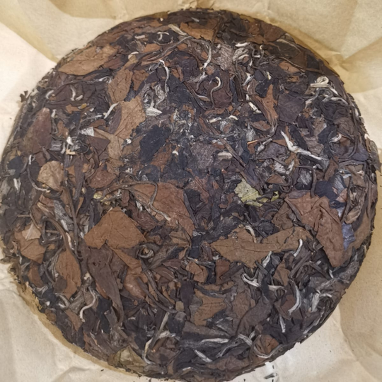 Premium 2010 Vintage Shou Mei White Tea - 330g (11.6 oz) Loose Leaf Fujian Tea | OVP Fu Ding White Tea for Relaxation, Meditation & Daily Wellness