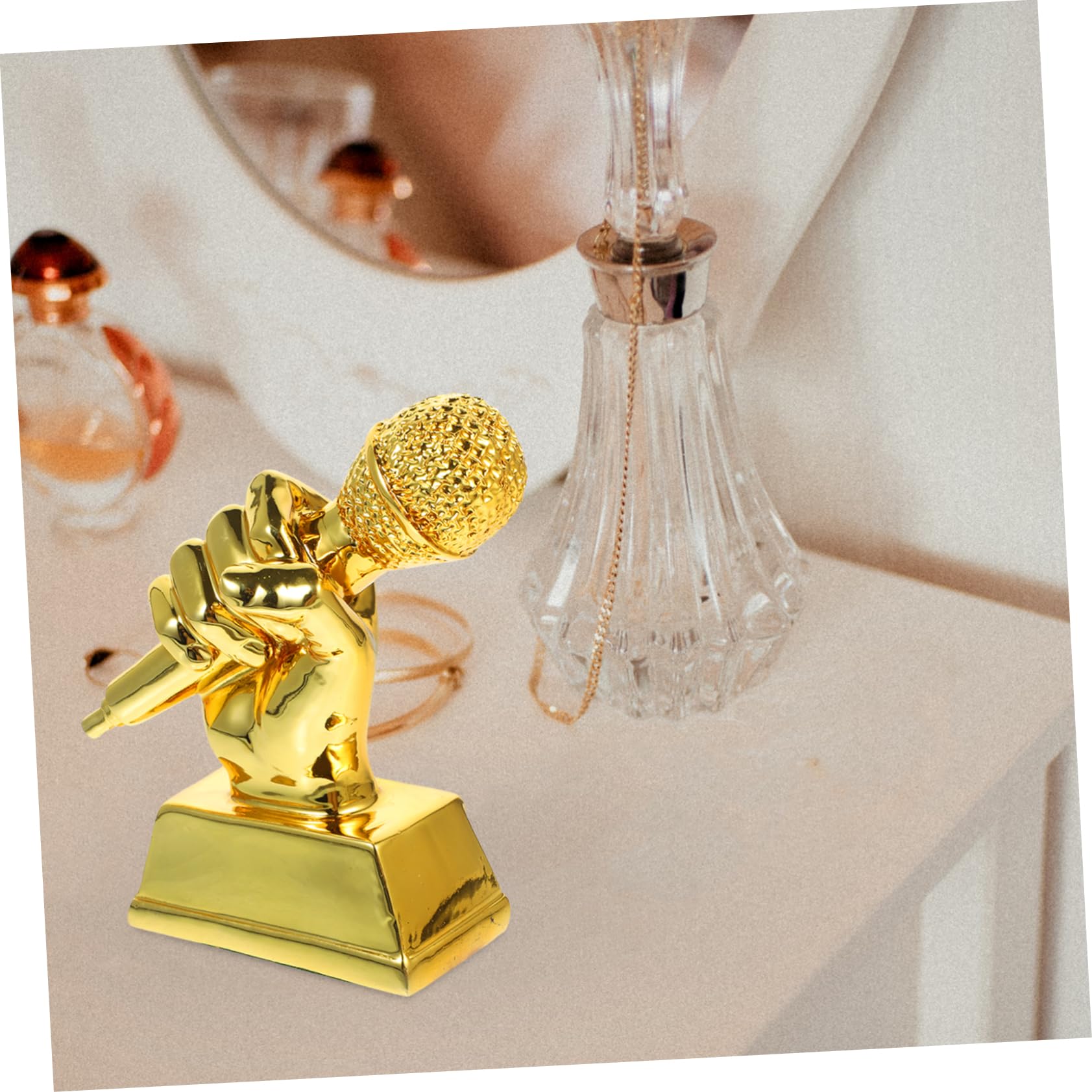 Milisten 2-Pack Golden Microphone Trophy Awards - Mini Microphone Party Favors, Radio & Music Voice Prize Toys for Karaoke Nights, Talent Shows & Award Ceremonies