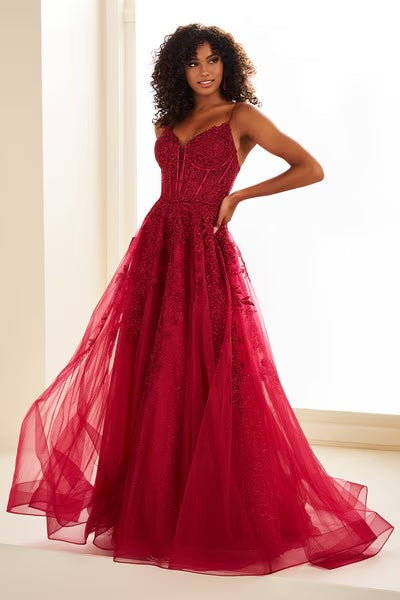 Ellie Wilde EW34036 Elegant Prom Dress for Women - Perfect for Homecoming, Formal Dances & Special Occasions