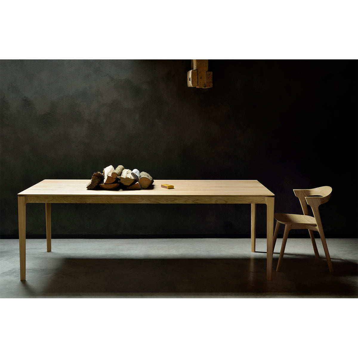 Premium Oak Dining Table - 240cm Solid Wood Farmhouse Table for 8 - Rustic Kitchen & Dining Room Furniture for Family Gatherings & Dinner Parties
