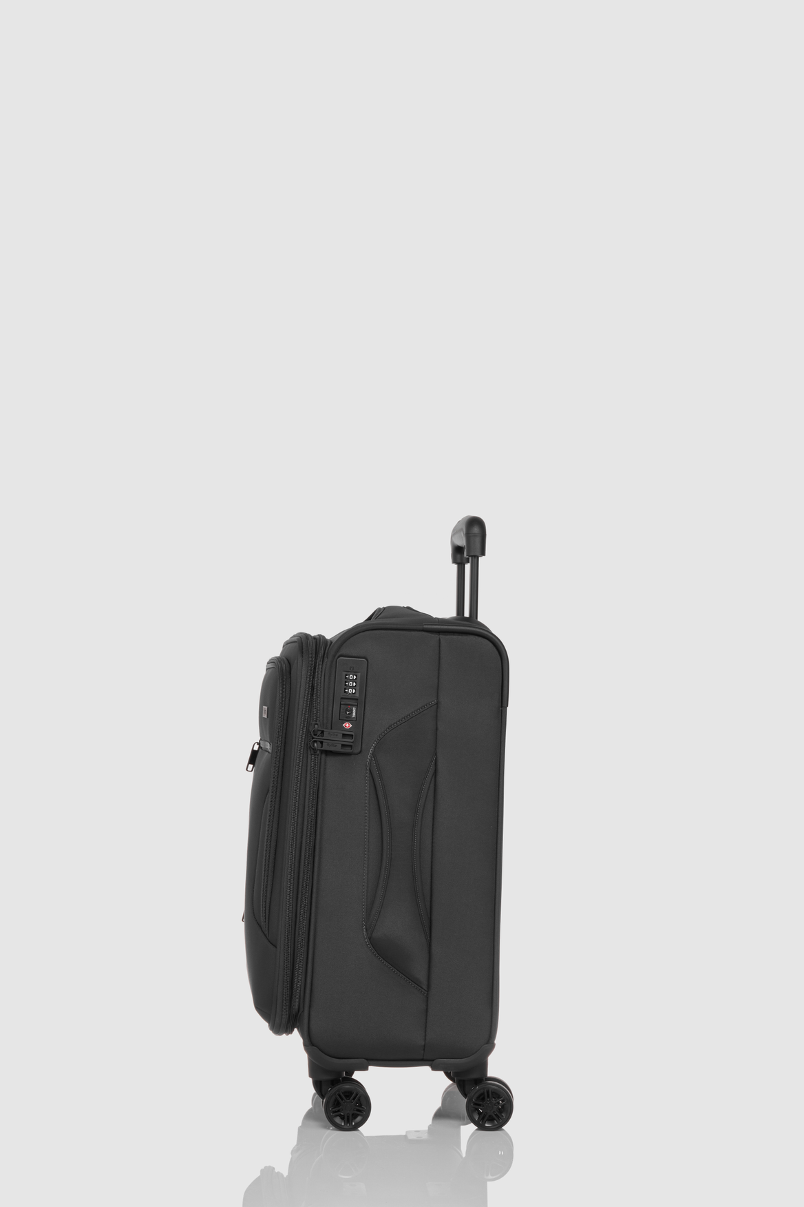 Willow 56cm Carry On Suitcase - Lightweight Hardshell Luggage with 360° Spinner Wheels for Air Travel & Weekend Getaways