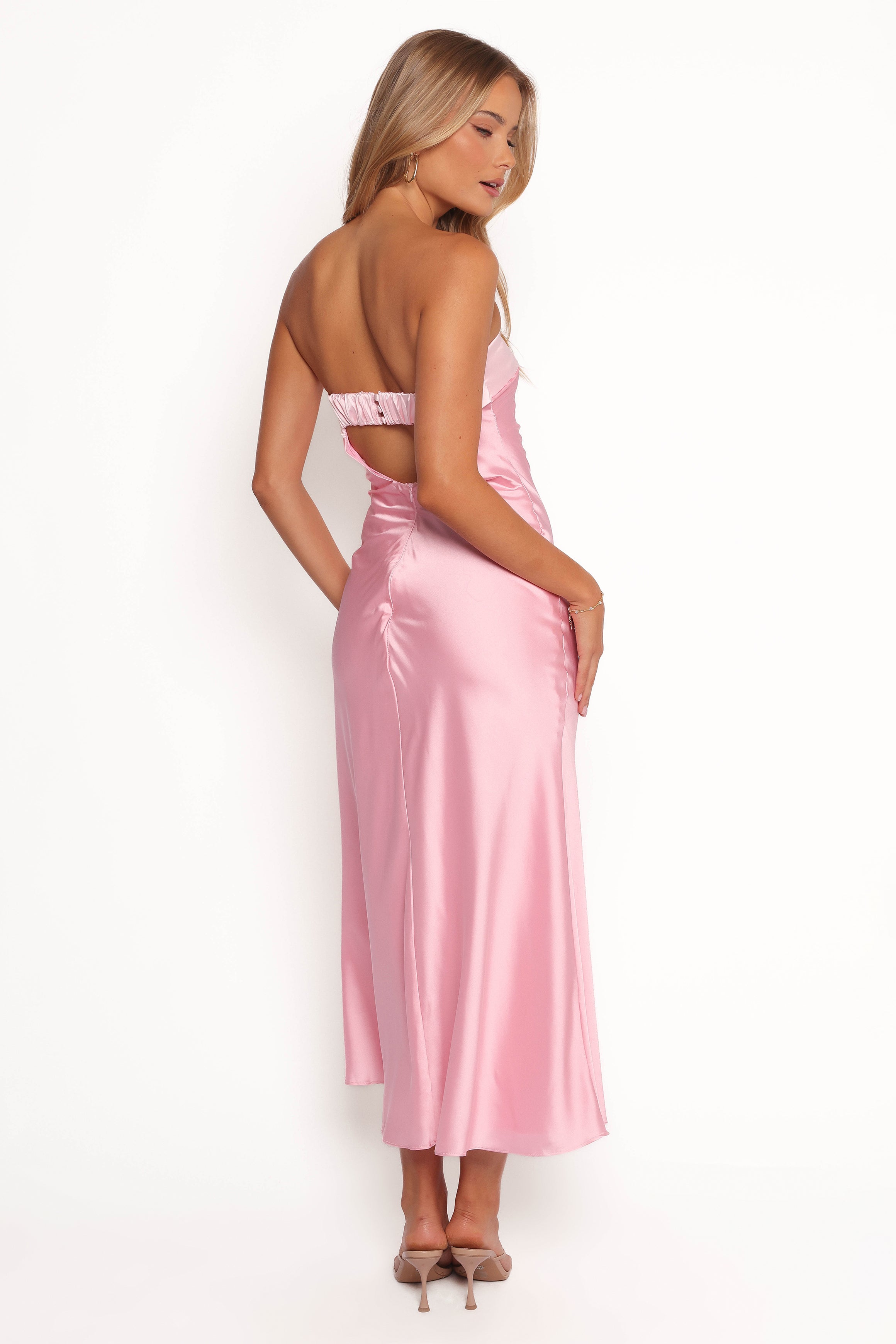 Stylish Ashe Midi Dress in Pink - Perfect for Casual Outings, Date Nights & Summer Events | Women's Flowy Floral Dress