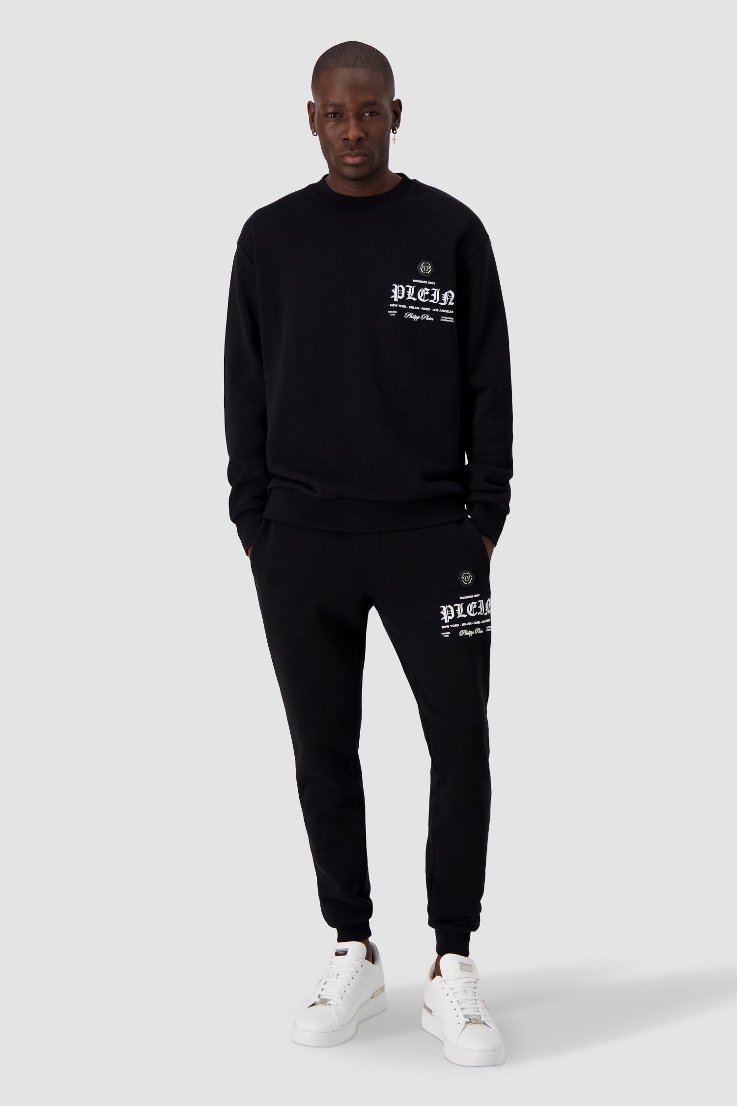 Philipp Plein Black Jogging Pants for Men - Stylish Comfortable Athletic Trousers - Perfect for Gym, Running, and Casual Wear