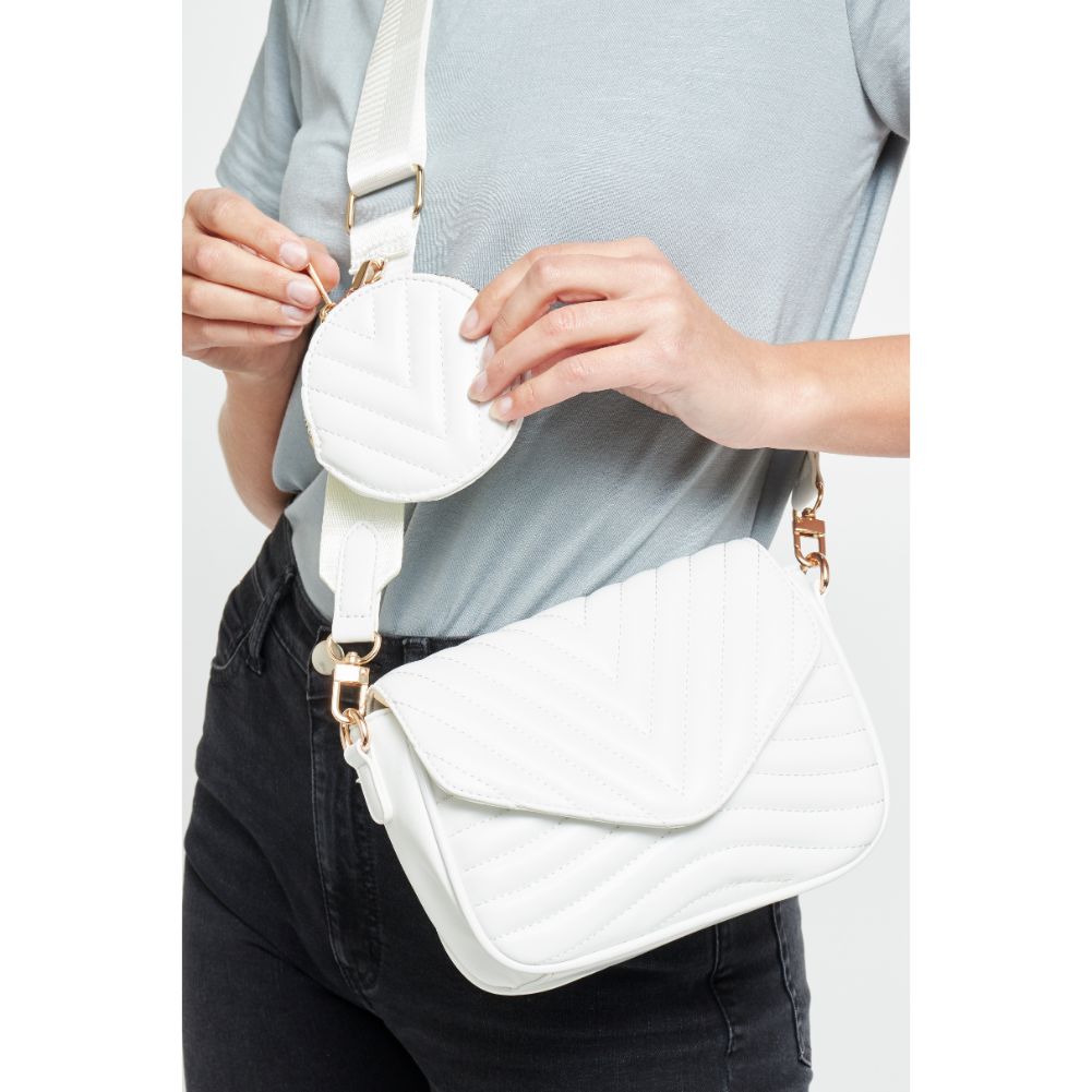 Rayne - Premium Women's Fashion Apparel & Accessories | Trendy Outfits for Casual, Work & Special Occasions | Perfect for Everyday Wear, Office & Social Events