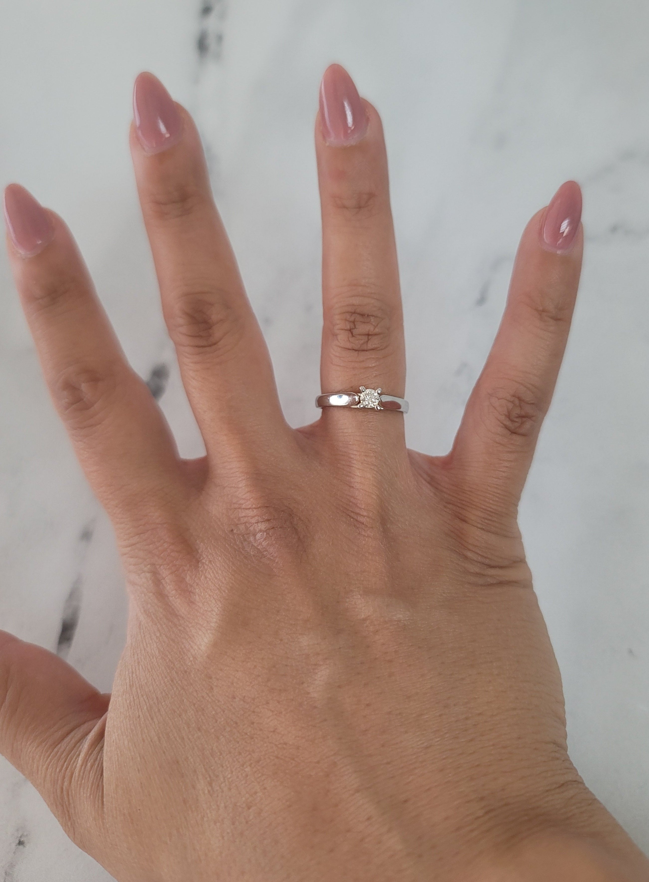 0.25 Carat Solitaire Diamond Engagement Ring - 14K White Gold for Women - Perfect for Proposals, Anniversaries & Romantic Occasions