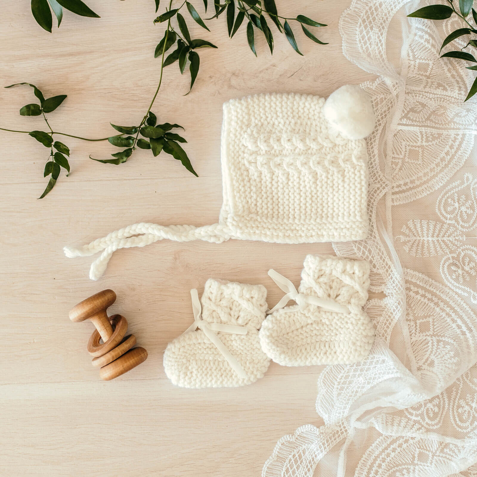 Snuggle Hunny Merino Wool Bonnet & Booties Set for Baby - Ivory | Soft & Warm Newborn Winter Accessories for Photo Shoots & Outdoor Adventures