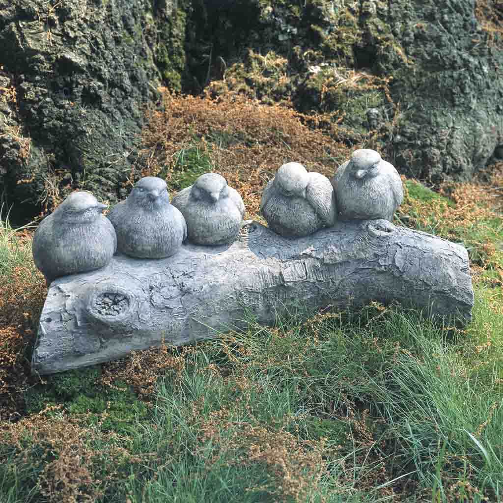 Campania International Birds on a Log Garden Statue - Handcrafted Outdoor Decor for Patio, Yard & Garden - Perfect for Bird Lovers & Nature-Inspired Landscaping
