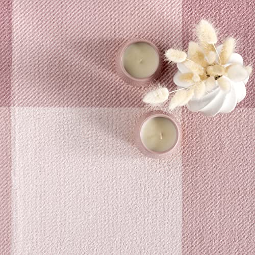 Lucy Pink