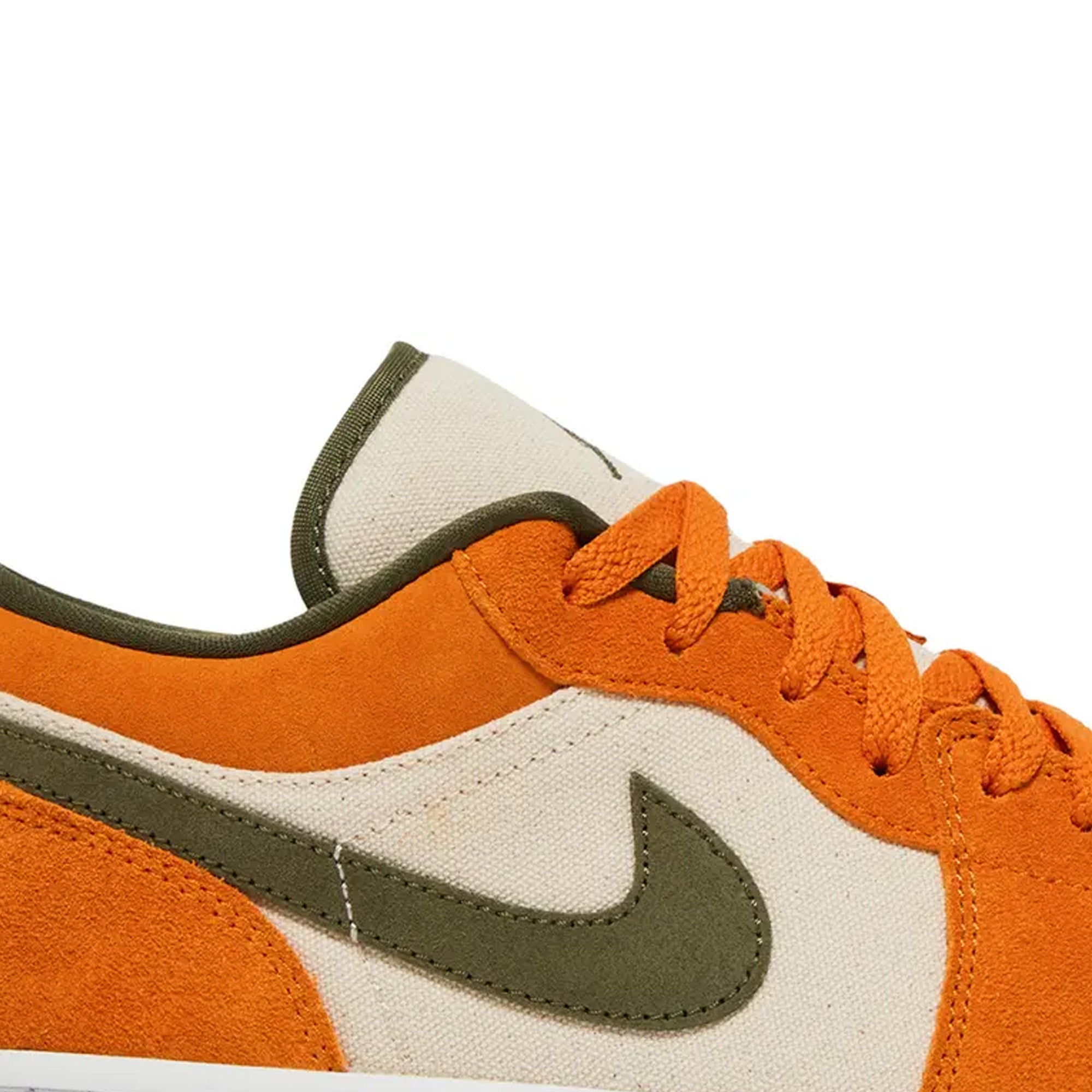 Air Jordan 1 Low 'Light Curry' Sneakers - Men's Basketball Shoes for Casual Wear & Street Style | Perfect for Everyday Outfits, Gym, and Urban Fashion