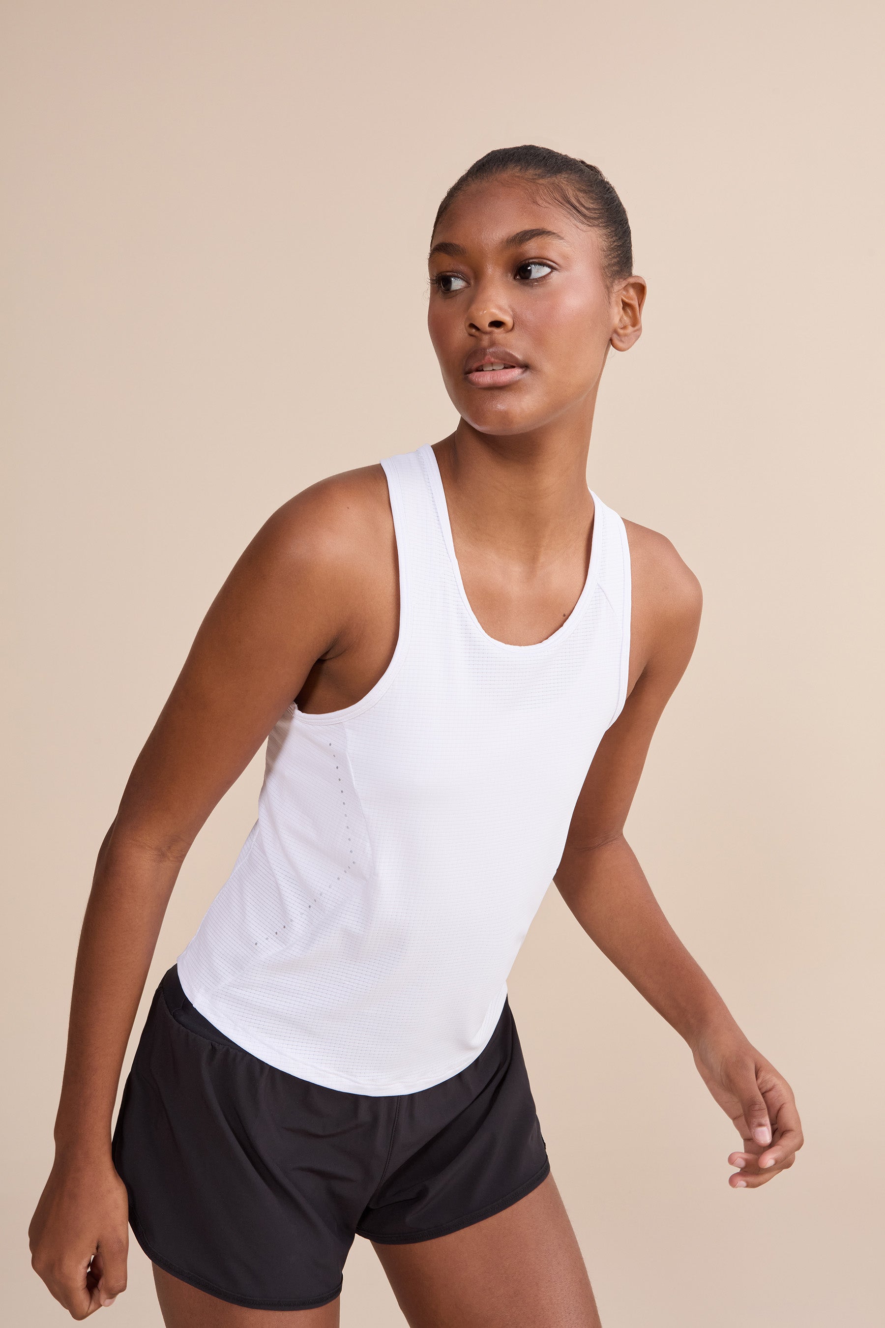 Trophy Air Move® Tank Top for Women - Lightweight & Breathable Workout Shirt - Perfect for Running, Yoga & Gym