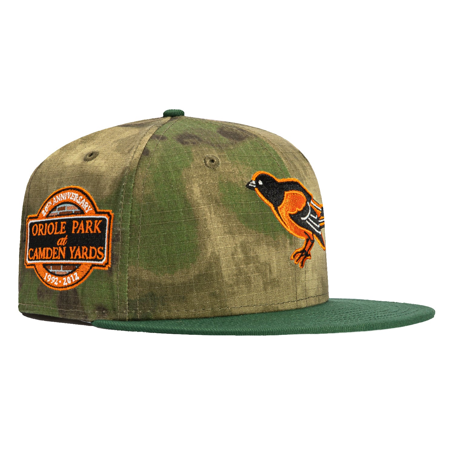 New Era 59Fifty Baltimore Orioles 20th Anniversary Camo Baseball Cap with Stadium Patch - Water Color Camouflage Design in Green for Men's Sports & Outdoor Activities