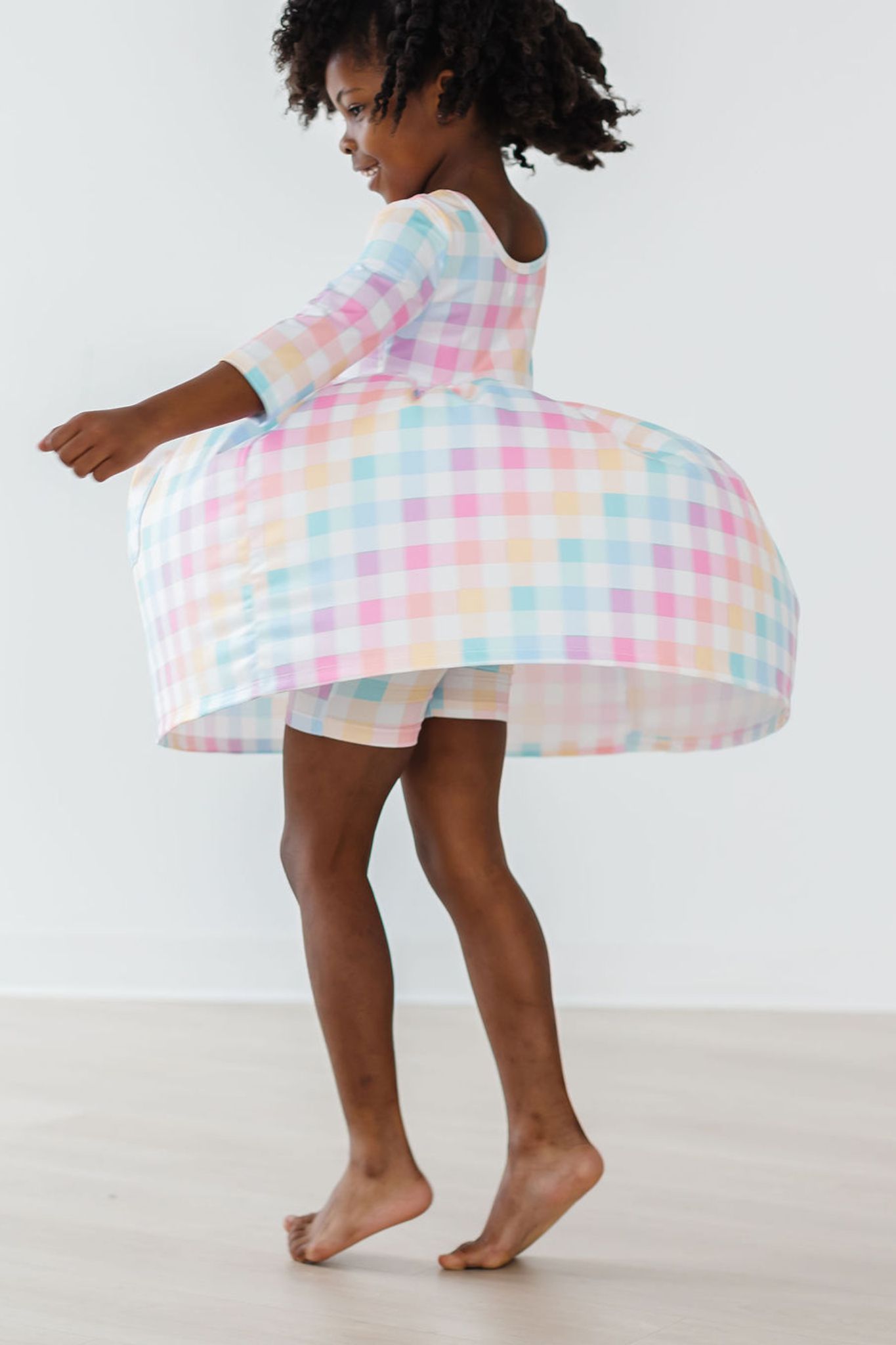 Pastel Plaid 3/4 Sleeve Pocket Twirl Dress for Women - Flowy A-Line Summer Dress with Pockets for Casual Outings, Parties & Photo Shoots