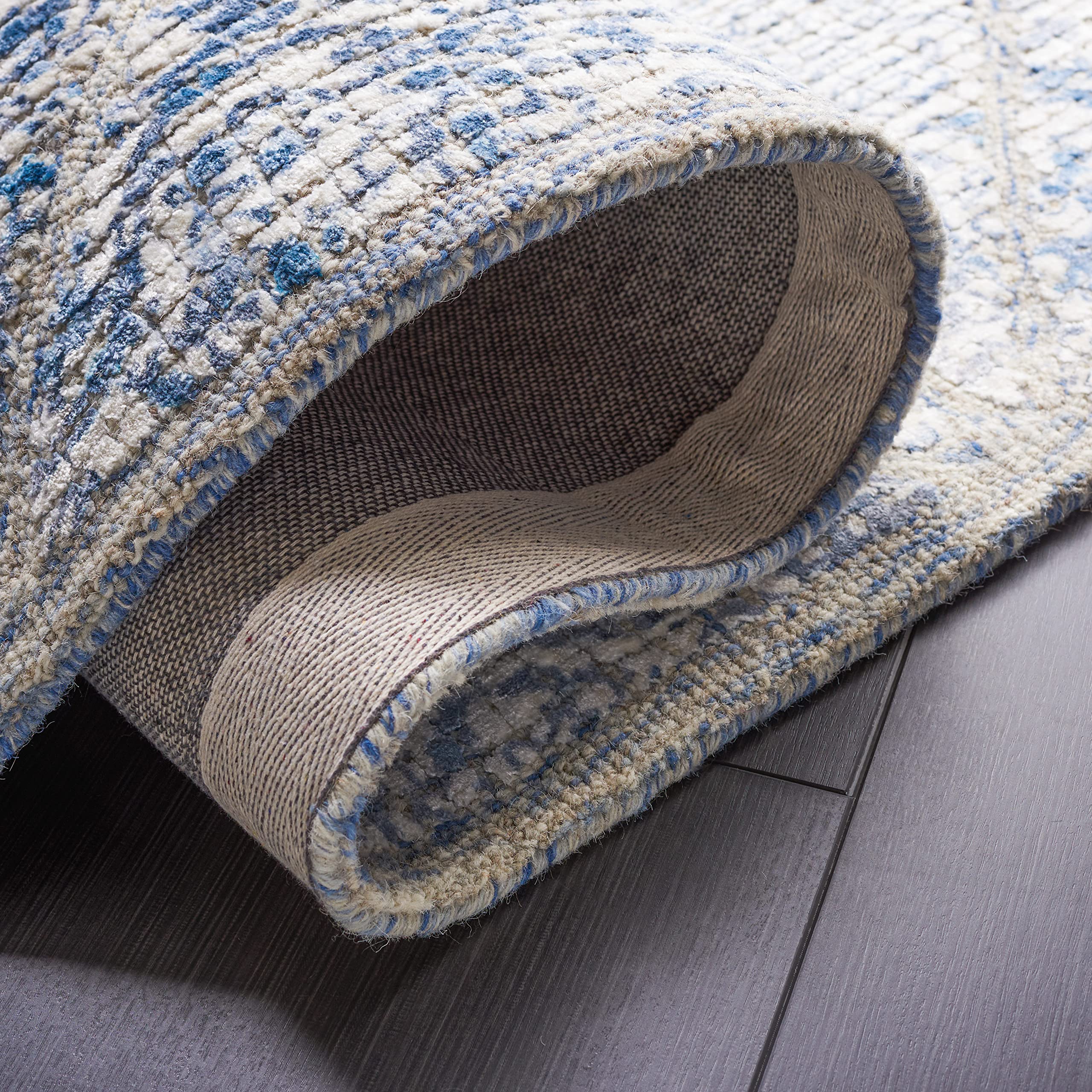SAFAVIEH Artistry Collection 7' Round Blue/Natural Handmade Wool & Viscose Area Rug - Perfect for Entryway, Foyer, Living Room, Bedroom & Kitchen Decor