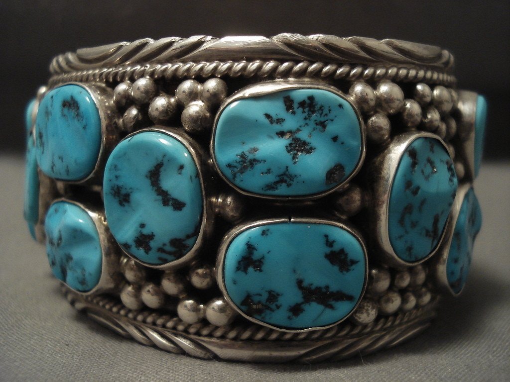 123 Gram Wide Natural Turquoise Vintage Navajo Native American Jewelry Sterling Silver Bracelet - Handmade Old Pawn Style for Boho Fashion & Southwest Style Outfits