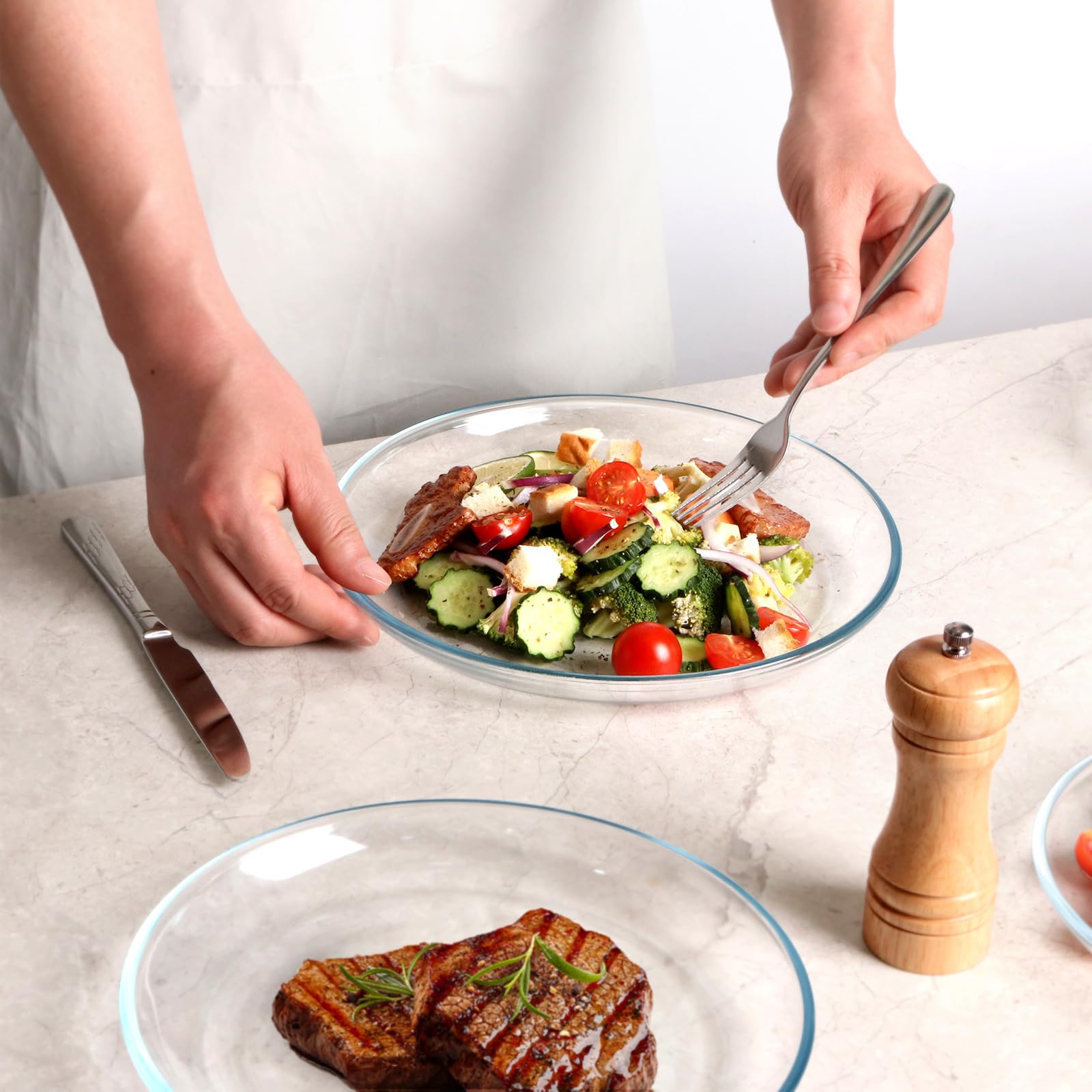 NUTRIUPS 4 Pack 10 Inch Clear Tempered Glass Dinner Plates - Durable Microwave & Dishwasher Safe Serving Dishes for Pasta, Salad, Desserts - Perfect for Restaurants, Dinner Parties & Everyday Use