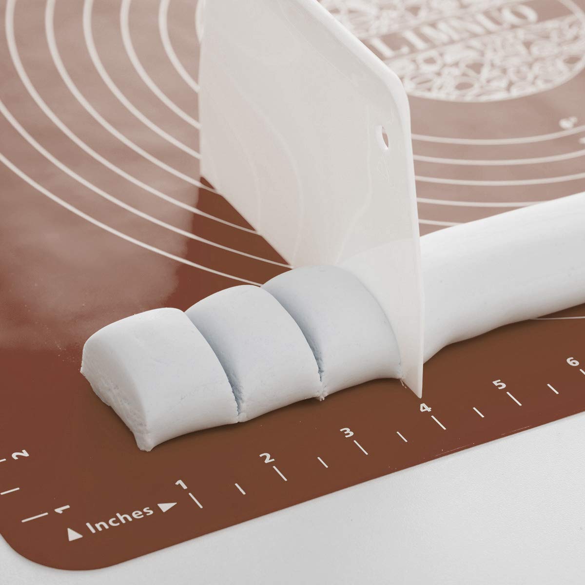 LIMNUO Extra Thick Silicone Baking Mat - Large Non Stick Pastry Sheet for Dough Rolling, Pie Crust, Cookies | Heat Resistant, Anti-Slip & Dishwasher Safe | Perfect for Baking, Cooking & Kitchen Decor