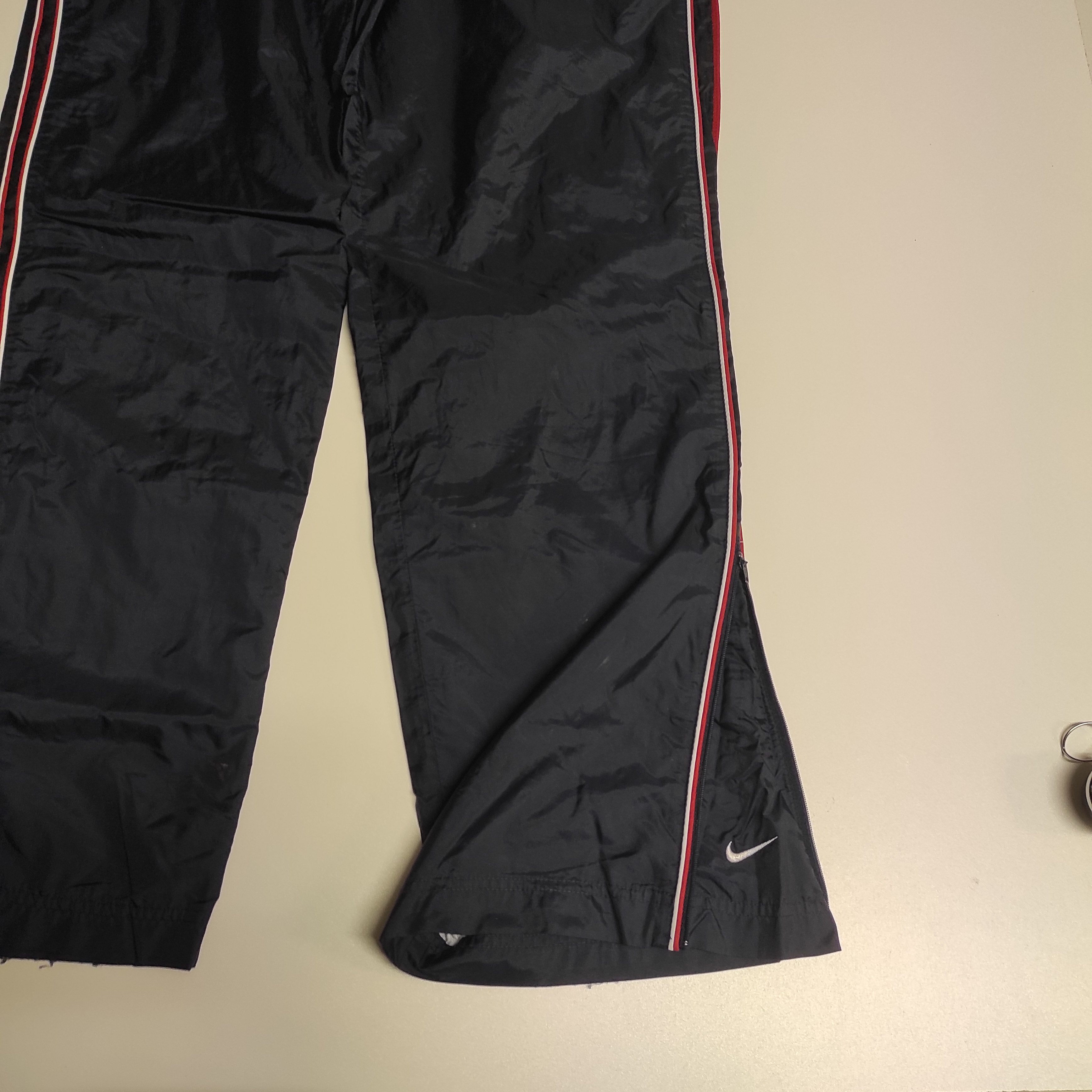 Nike Vintage Track Pants L XL - Baggy Nylon Joggers with Red Stripes, Water-Resistant Material from Rain Jacket #9106 | Casual Streetwear, Gym Workout, Lounge Comfort