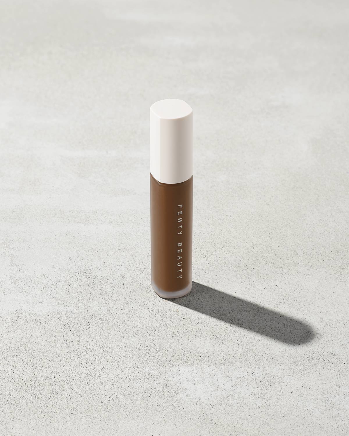 Pro Filt'r Instant Retouch Concealer #470 - Full Coverage Liquid Concealer for Dark Circles & Blemishes - Perfect for Everyday Makeup & Photo Shoots