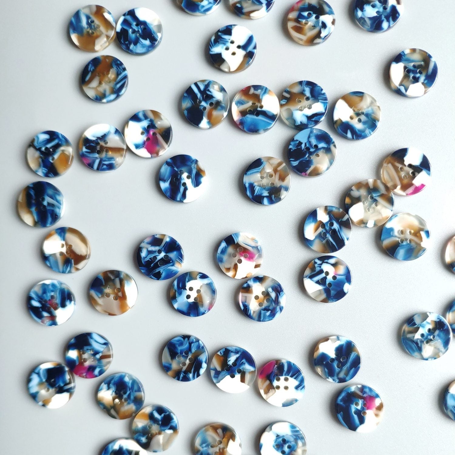 Roswell 15mm Shirting Buttons - Pack of 15 for Dress Shirts, Blouses & DIY Sewing Projects | Premium Quality Buttons for Tailoring & Fashion Design