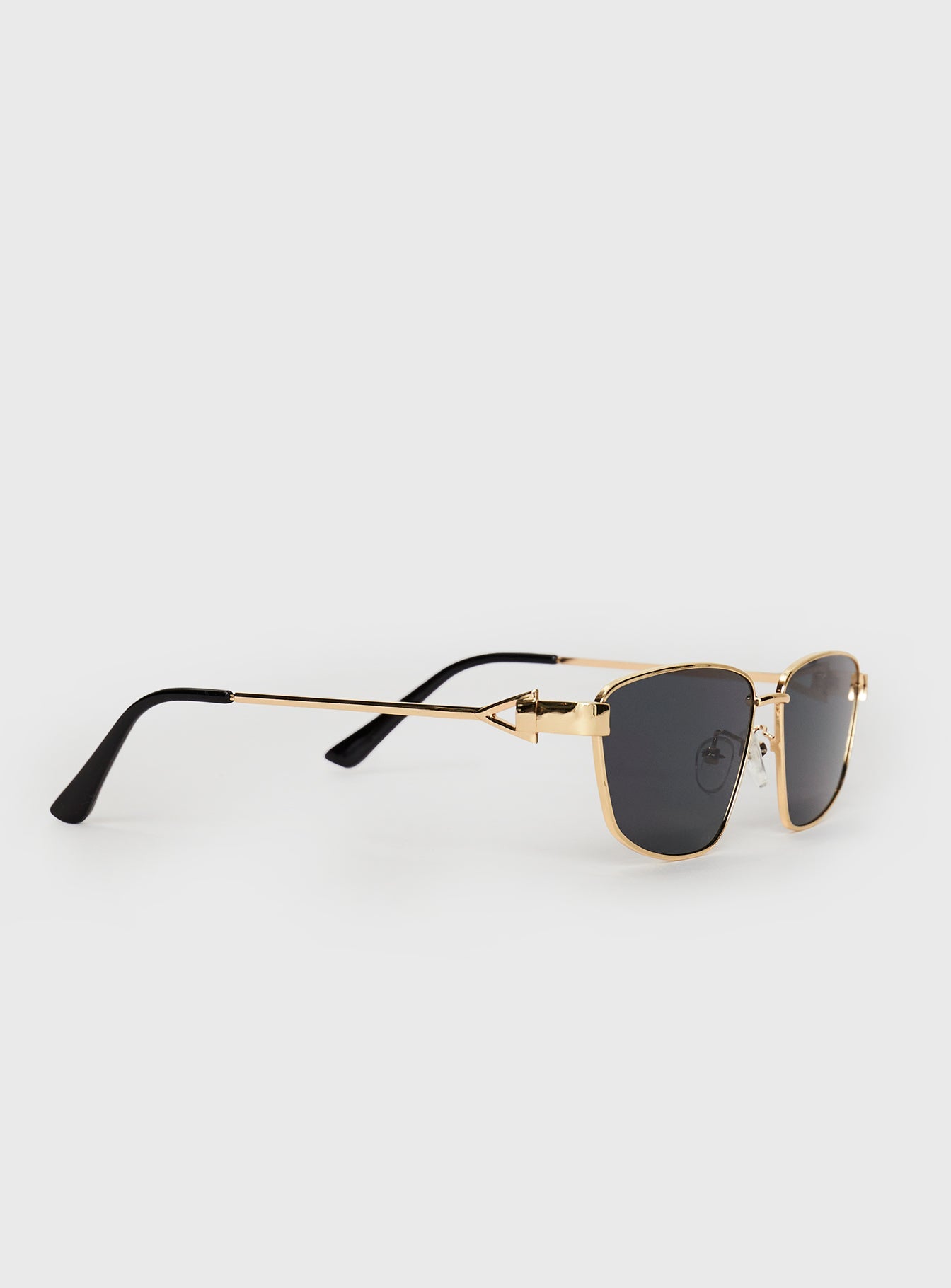 Aletta Black & Gold Polarized Sunglasses for Women - UV Protection, Fashionable & Lightweight - Perfect for Driving, Beach & Outdoor Activities