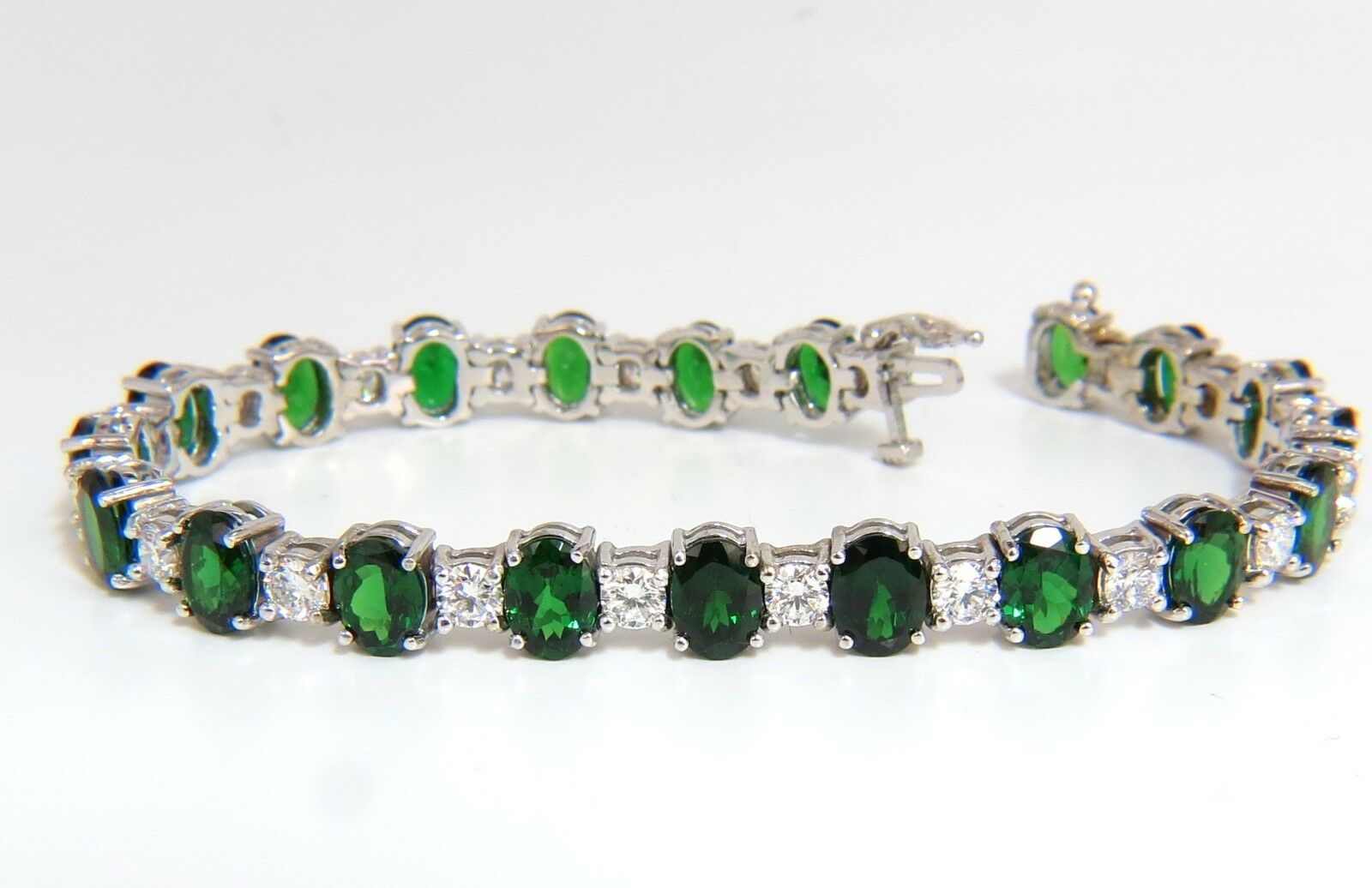 20.68CT Natural Tsavorite Diamond Tennis Bracelet in 14KT Gold - Vivid Green Gemstone Jewelry for Women, Perfect for Weddings, Parties & Special Occasions