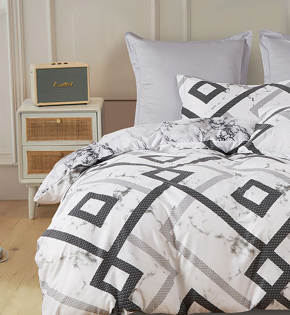 Premium Ashwin King Size Quilt Cover Set - Soft & Breathable Duvet Cover with Pillowcases - Perfect for Bedroom, Guest Room & Hotel Use
