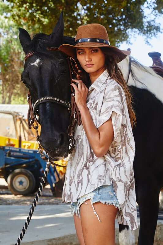 Stylish Printed Button Down Shirt for Women - Versatile & Comfortable Blouse for Work, Casual & Date Night Outfits | Final Sale Clearance