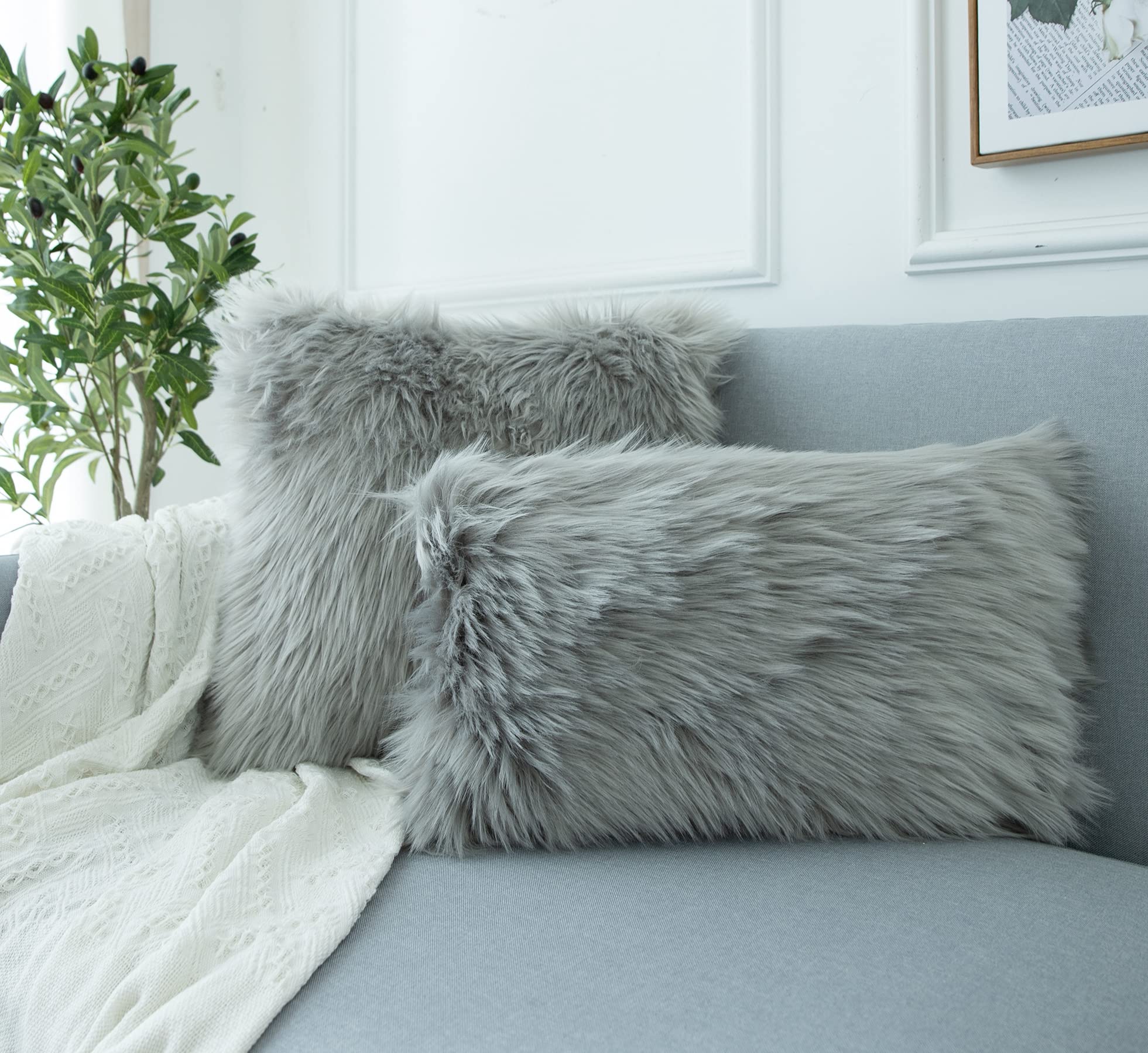 LIGICKY Luxury Soft Faux Fur Throw Pillow Cover 20x20 Inches - Grey Plush Square Cushion Case for Sofa, Bed, Couch - Perfect for Living Room Decor, Home Styling & Cozy Winter Nights