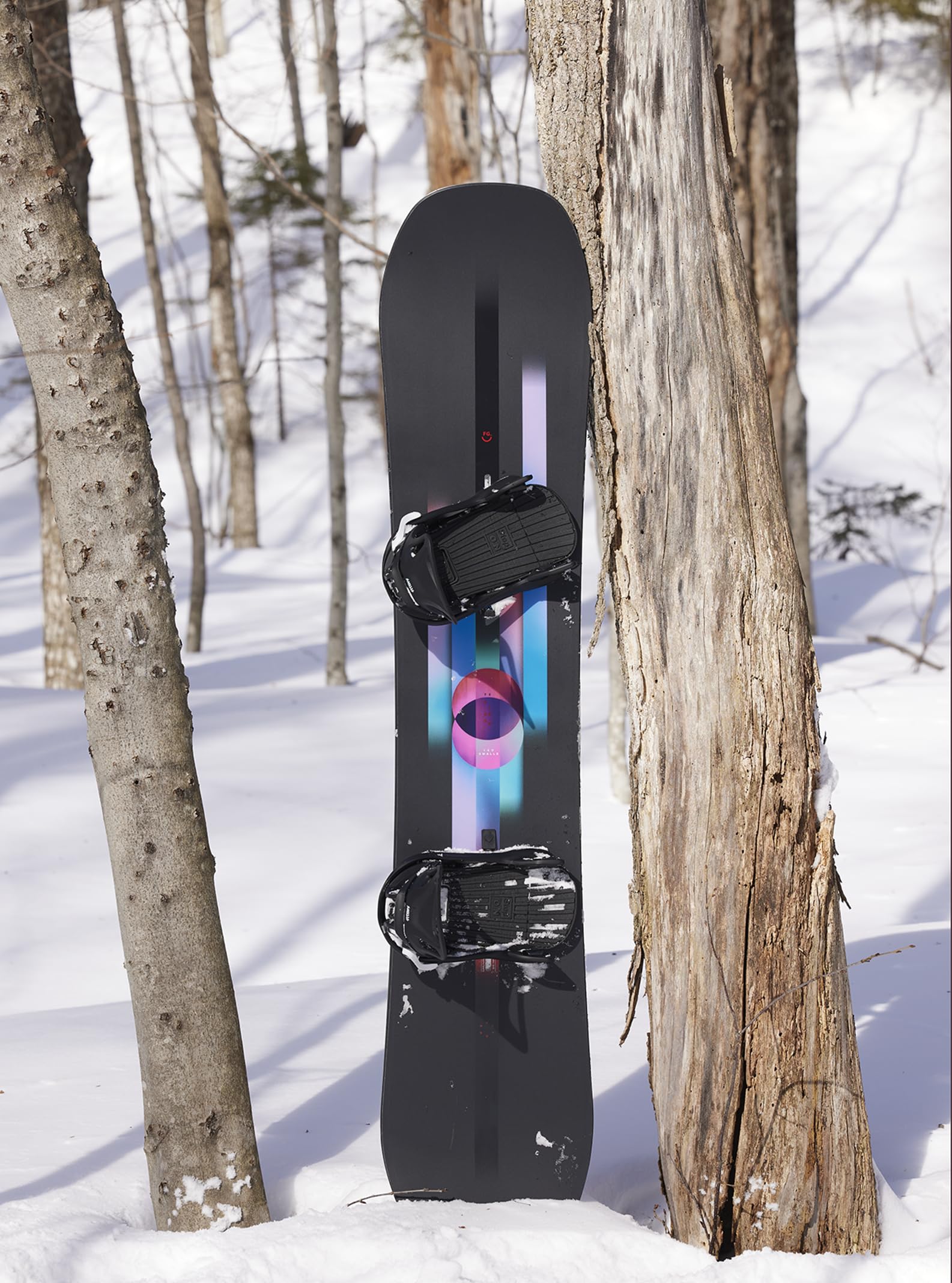 Burton Kids' Feelgood Smalls Camber Snowboard for Girls & Boys - Perfect for Beginners & Young Riders - Ideal for Park, Powder & All-Mountain Snowboarding