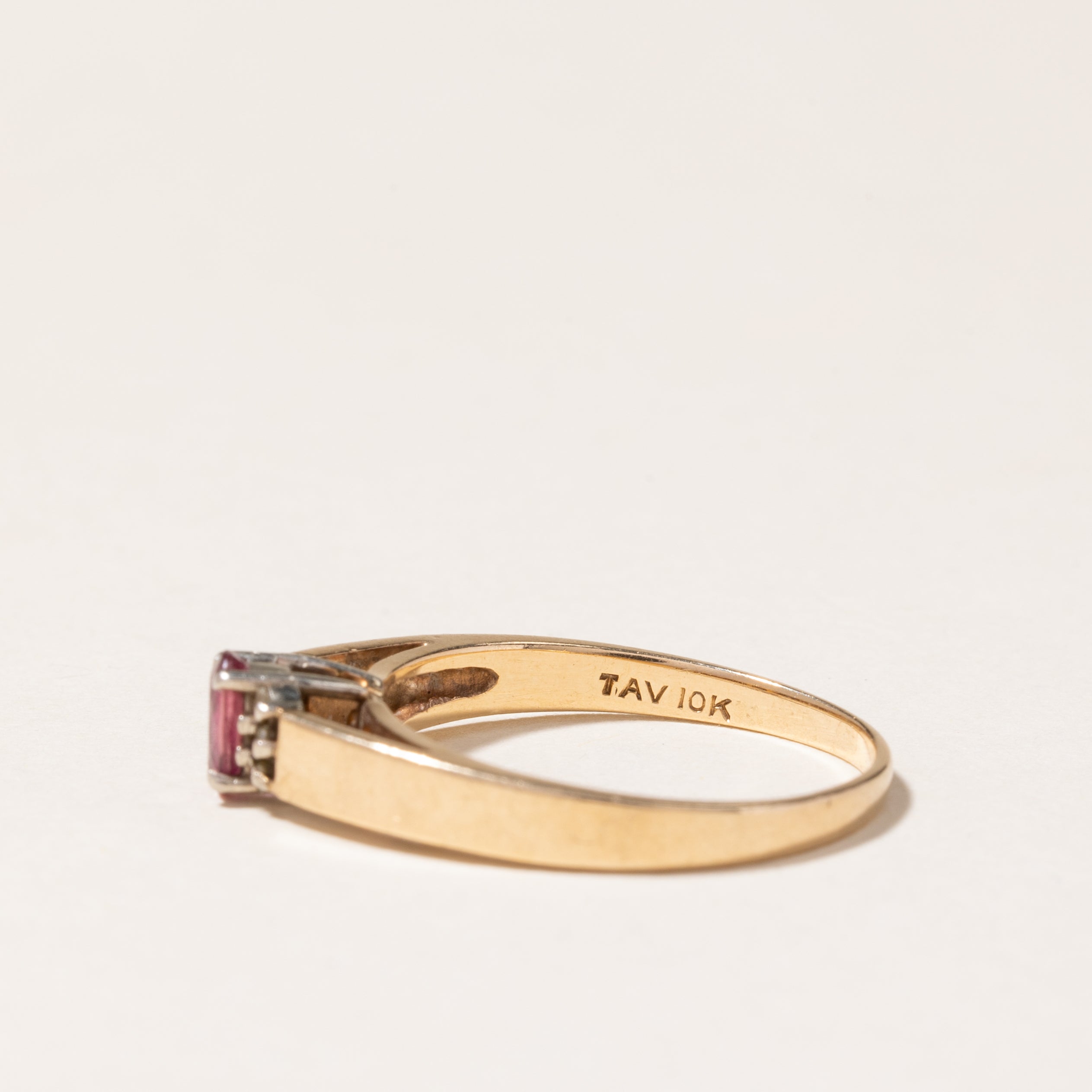 10K Oval Cut Ruby & Diamond Ring - 0.20ct Ruby, 0.03ctw Diamonds - Size 6.5 - Elegant Engagement, Anniversary or Gift Jewelry for Women