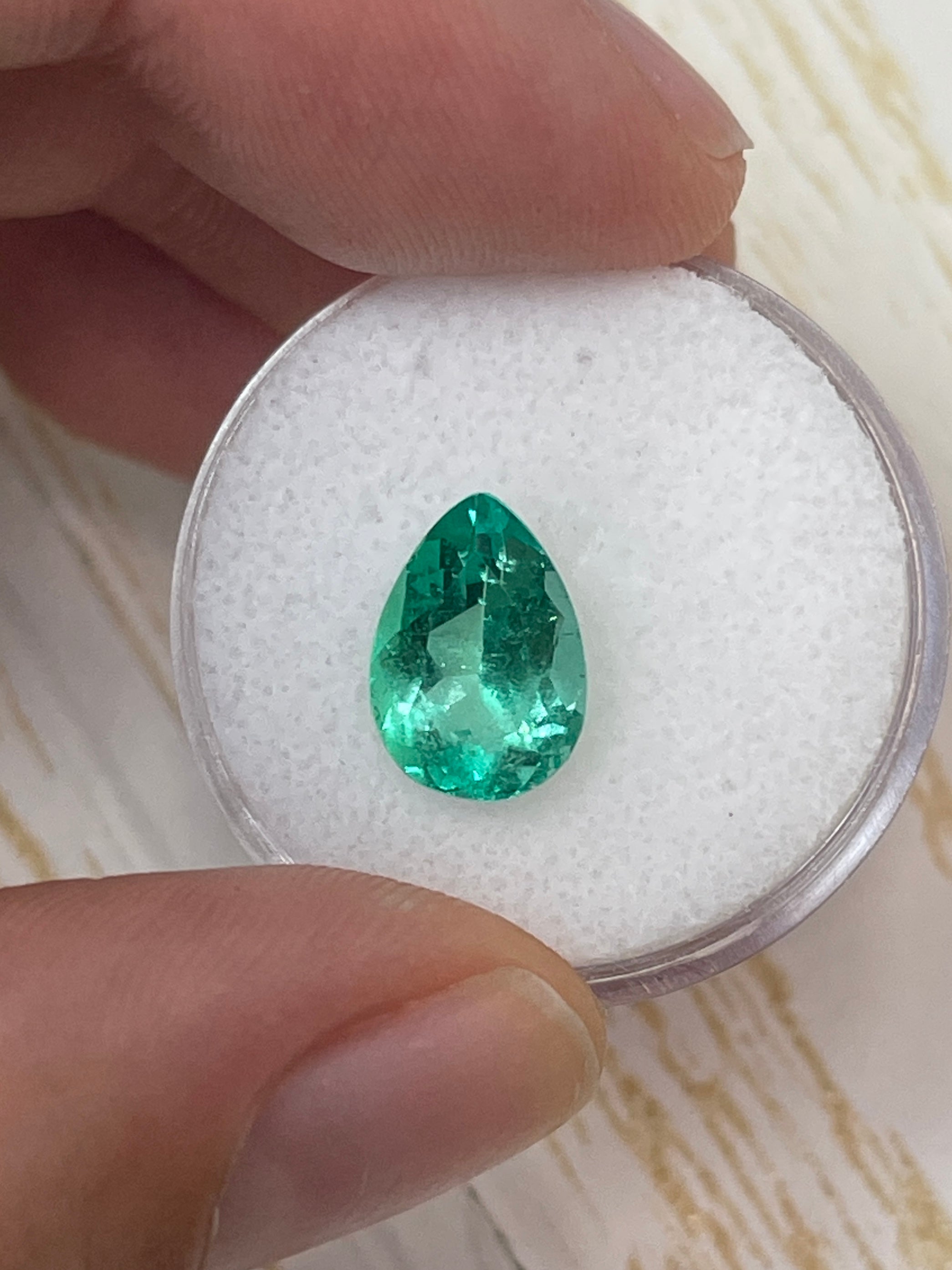 2.77 Carat 11x8mm Bubbly Natural Loose Colombian Emerald Pear Cut Gemstone for Jewelry Making, Engagement Rings & Luxury Gifts