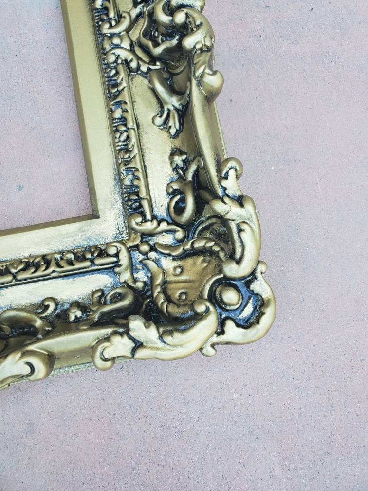 Vintage Gold 8x10 Picture Frame - Baroque Ornate Traditional Wall Decor, Mid Century Style Photo Frame for Living Room, Bedroom & Office Display