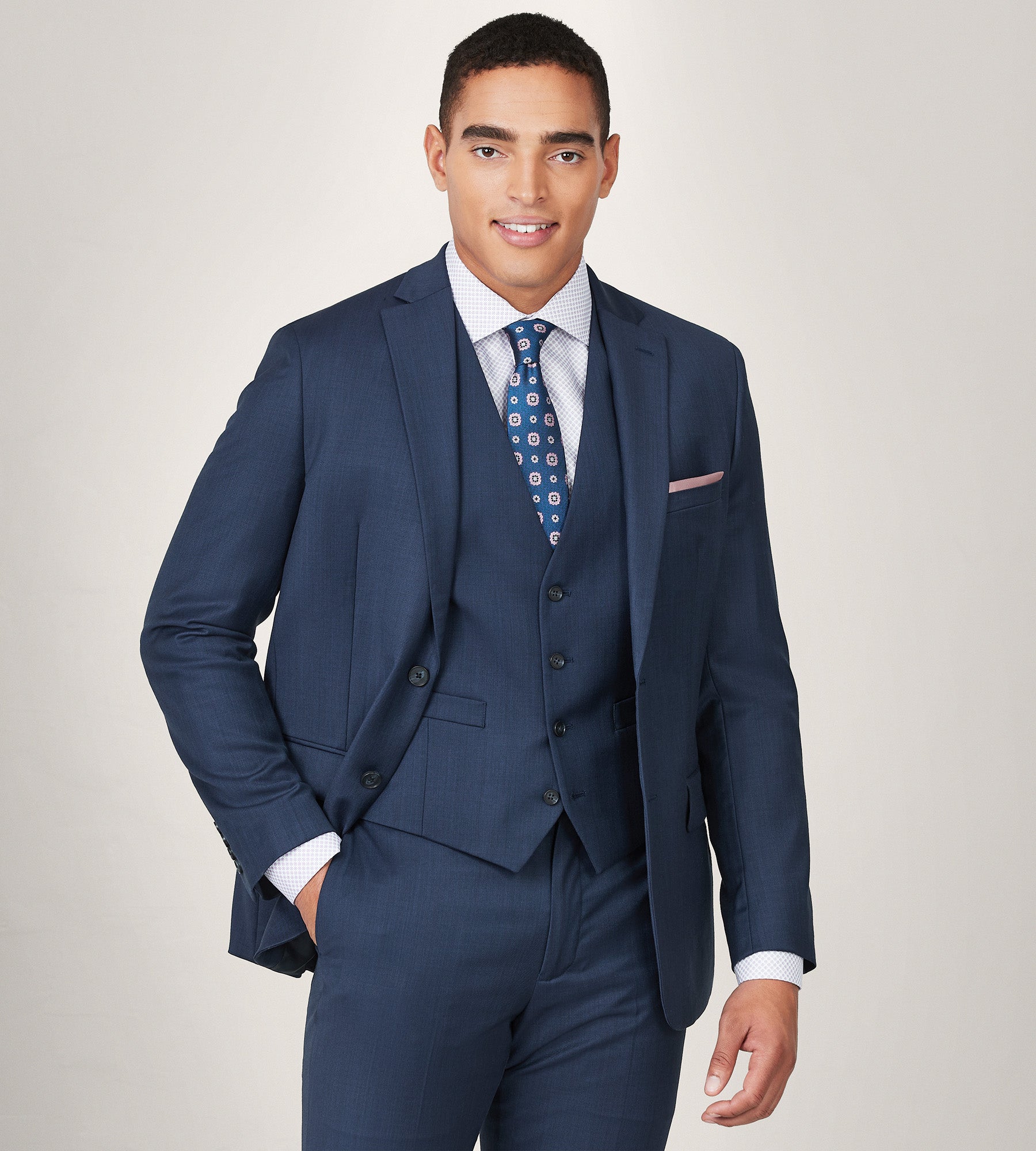 Stylish Modern Fit Wool Suit Vest for Men - Premium Business & Formal Wear - Perfect for Weddings, Office & Special Occasions