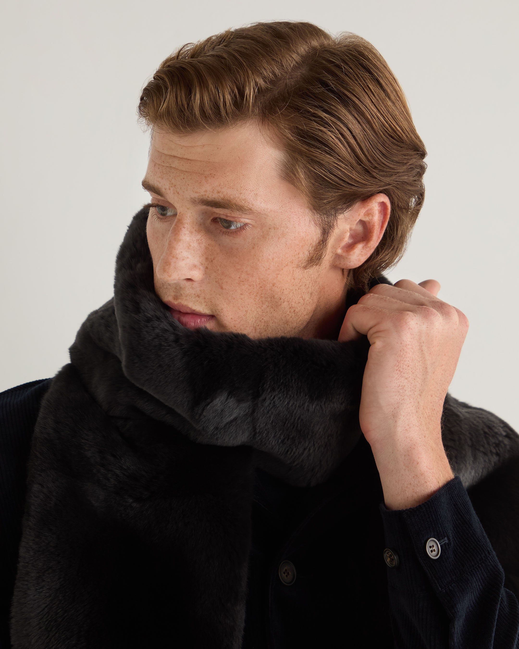 Unisex Long Fur Scarf - Soft & Warm Dark Charcoal Grey Winter Wrap for Men & Women - Perfect for Cold Weather, Outdoor Activities & Fashion Accessories