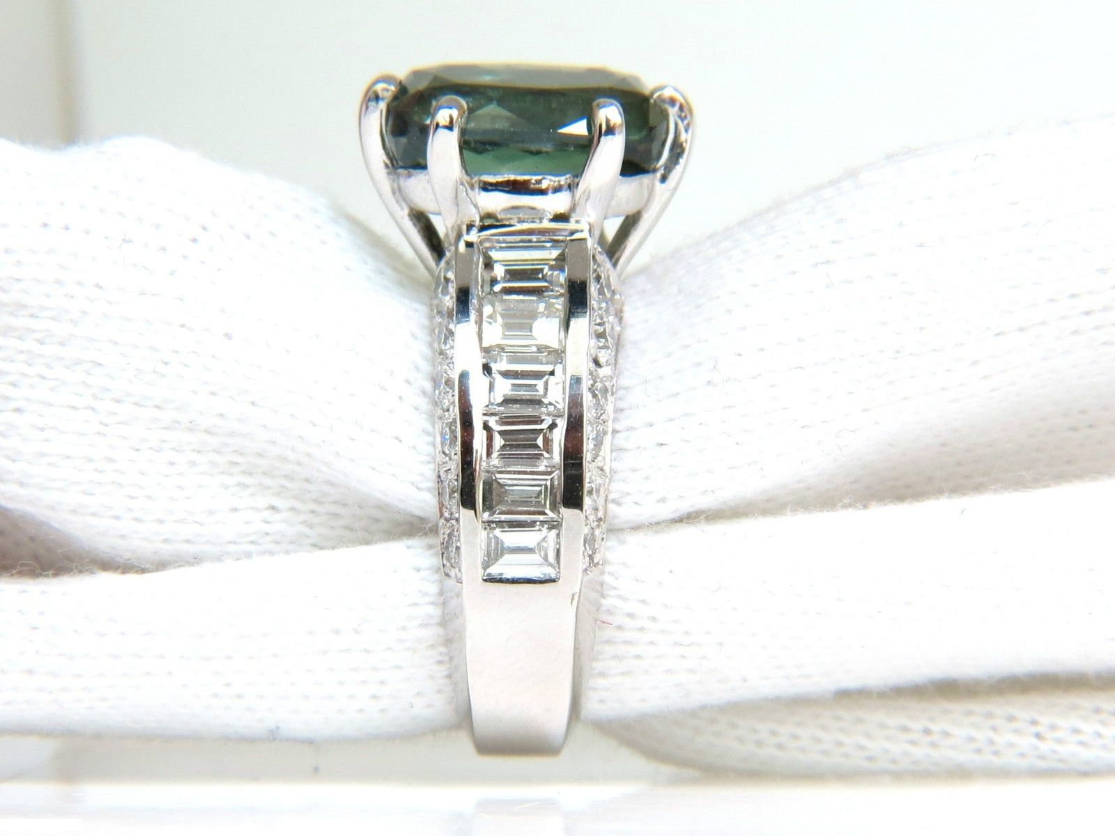 7.60CT Natural GIA Certified Green Chrysoberyl Diamond Ring for Women - Elegant Engagement, Wedding & Anniversary Jewelry Gift