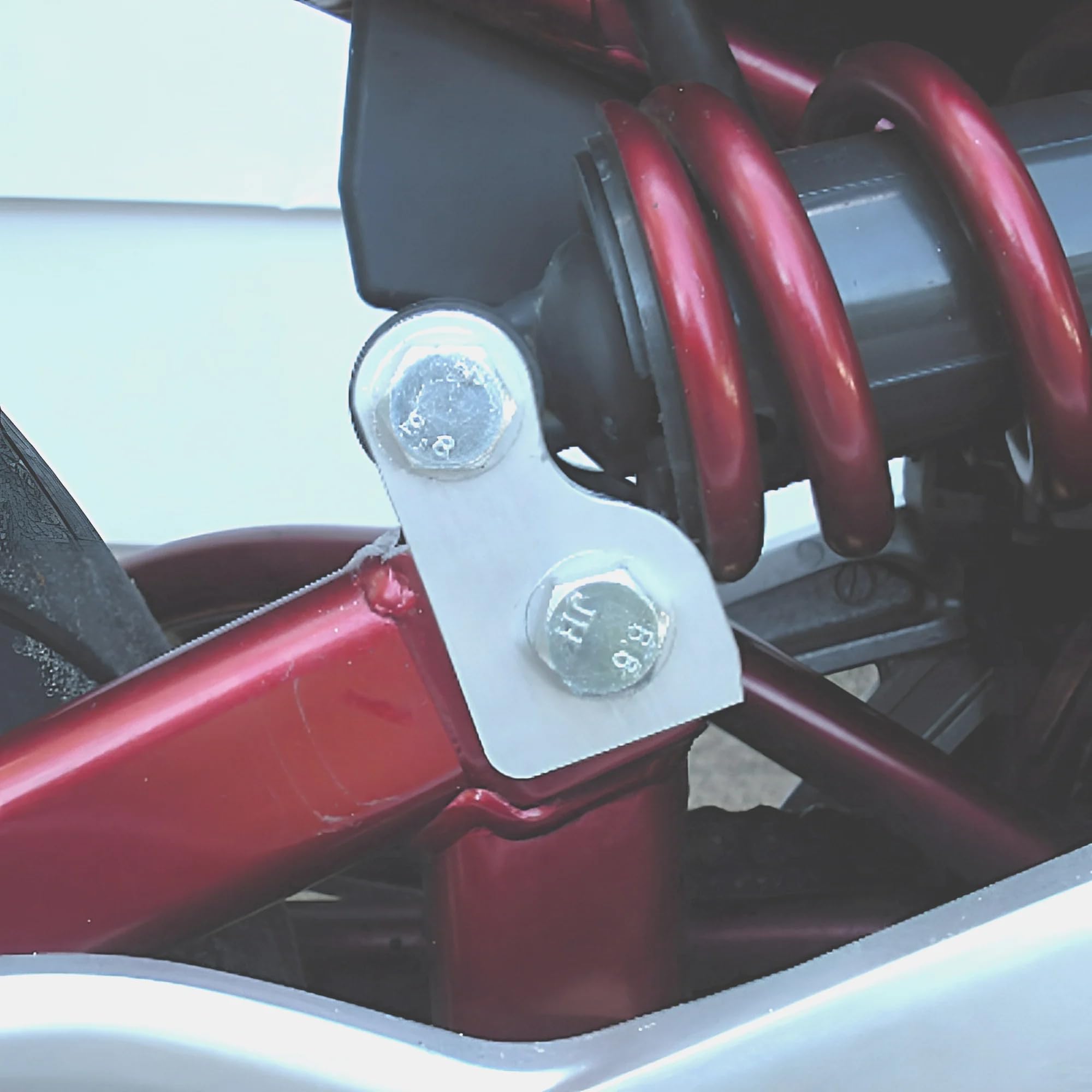 2009-2011 Kawasaki Ninja 650R Motorcycle Lowering Link Kit - Lower Your Bike 1.5 Inches for Better Control & Comfort - Perfect for Short Riders & Custom Street Bikes