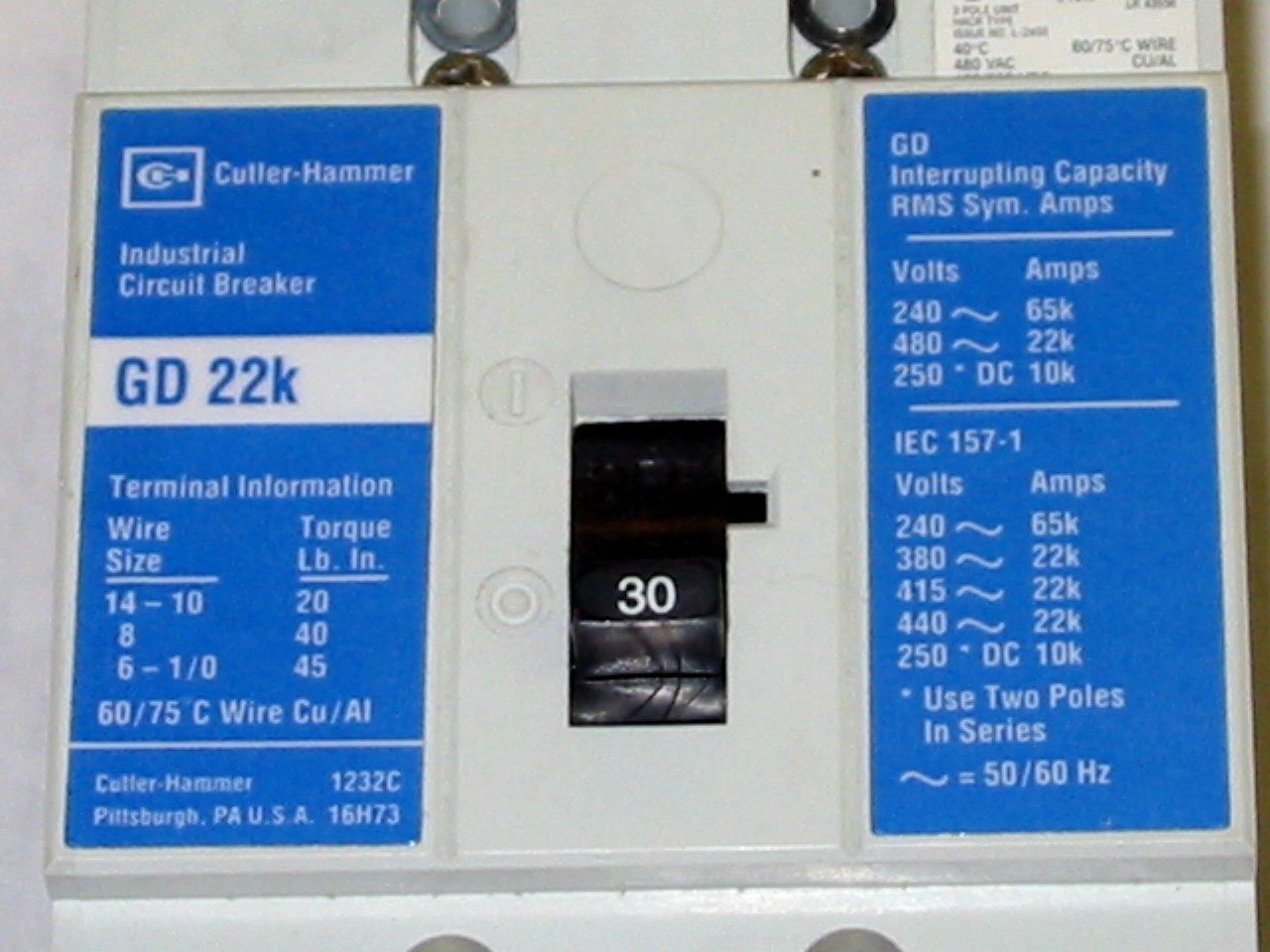 Cutler Hammer GD3030 30 Amp 480V 3-Pole 22KA Circuit Breaker - Heavy Duty Industrial Electrical Protection for Commercial Buildings & Manufacturing Plants