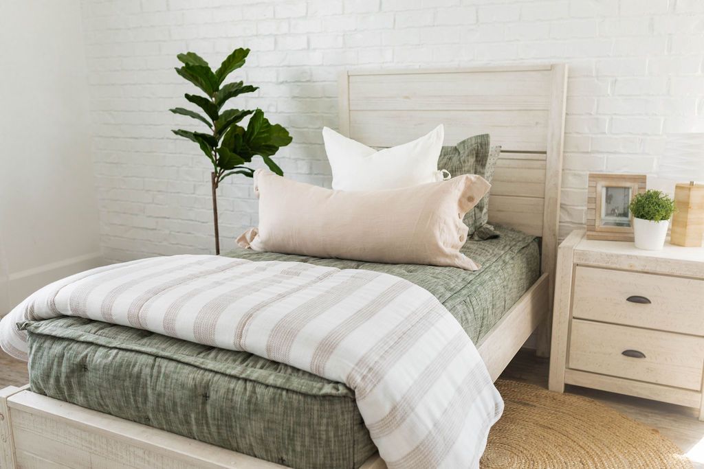 Remington Luxe Beddy's - Ultra Soft & Cozy Bedding Set for All Seasons | Perfect for Home, Dorm, or Travel Use