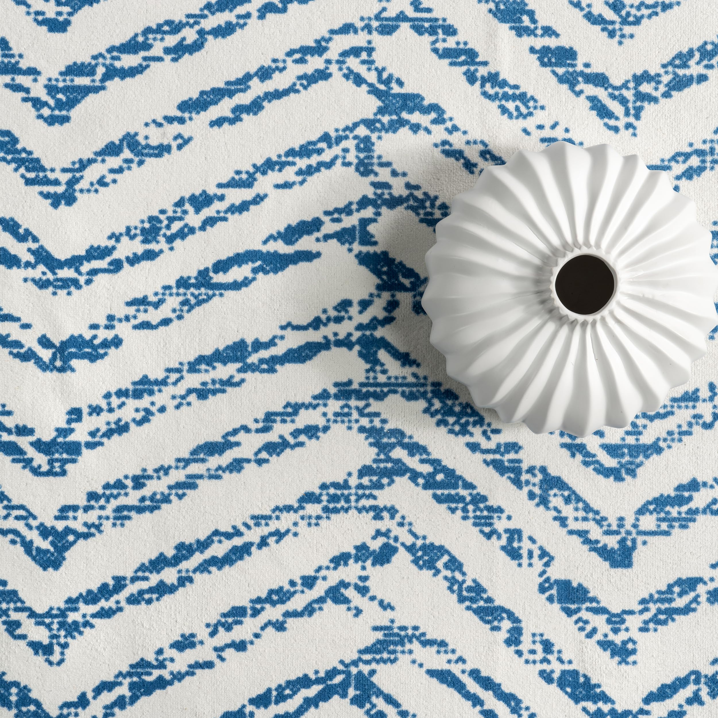 nuLOOM Rosanne Washable Geometric Runner Rug 2'6