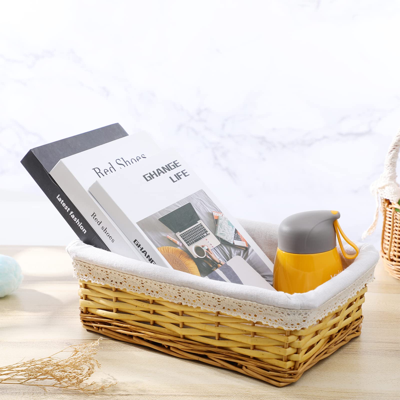 Hemoton Handmade Wicker Woven Storage Basket - Natural Rattan Organizer for Home, Office & School - Compact Lightweight Tabletop Basket for Clutter-Free Organization (Perfect for Books, Toys, Magazines & Office Supplies)