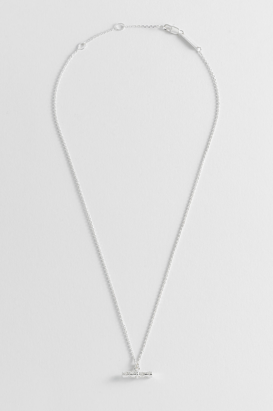 Elegant Floral T Bar Necklace for Women - Dainty Gold Pendant Jewelry Gift for Her - Perfect for Weddings, Date Nights & Special Occasions