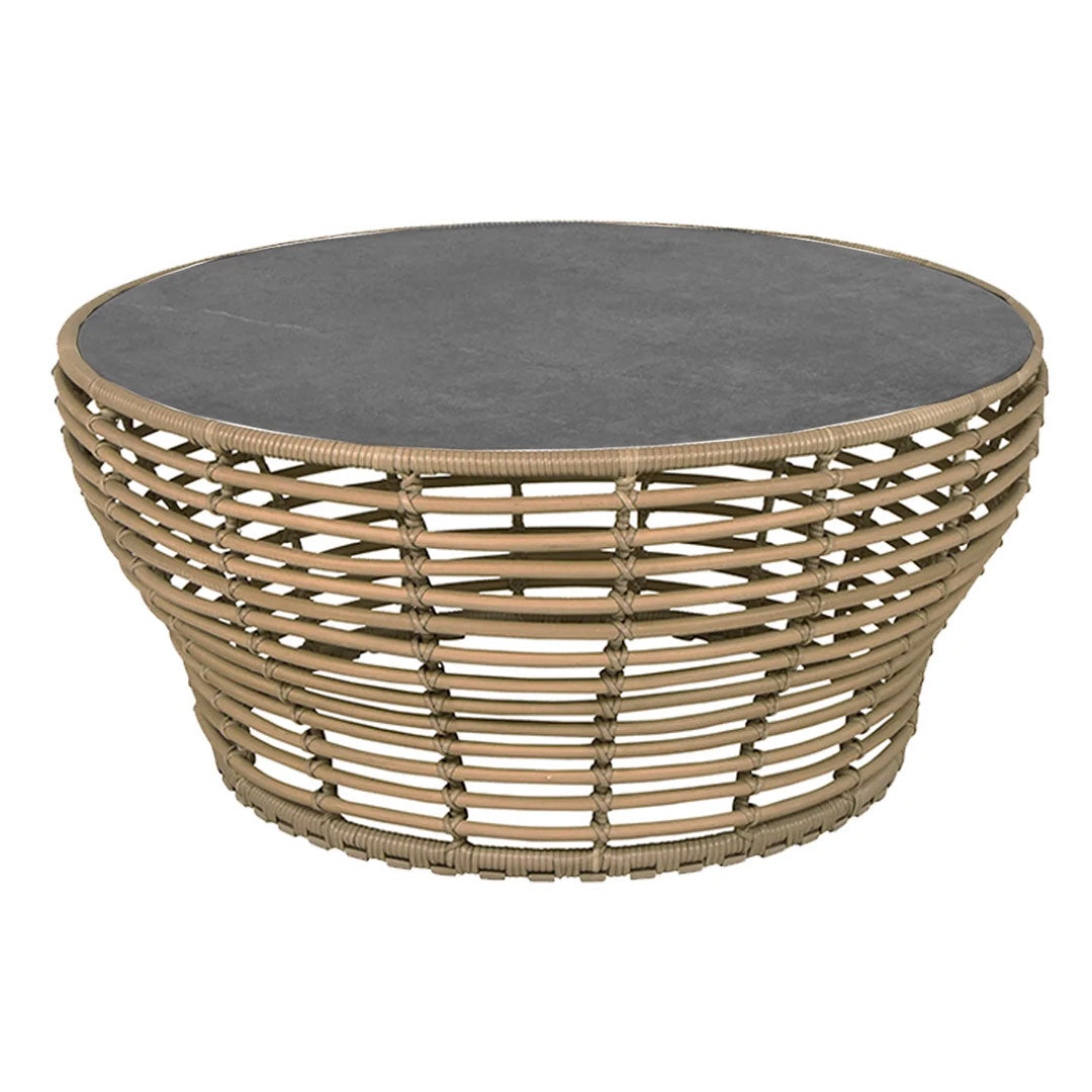 Outdoor Wicker Coffee Table - Large Rattan Patio Furniture for Garden, Porch, Poolside & Backyard Relaxation