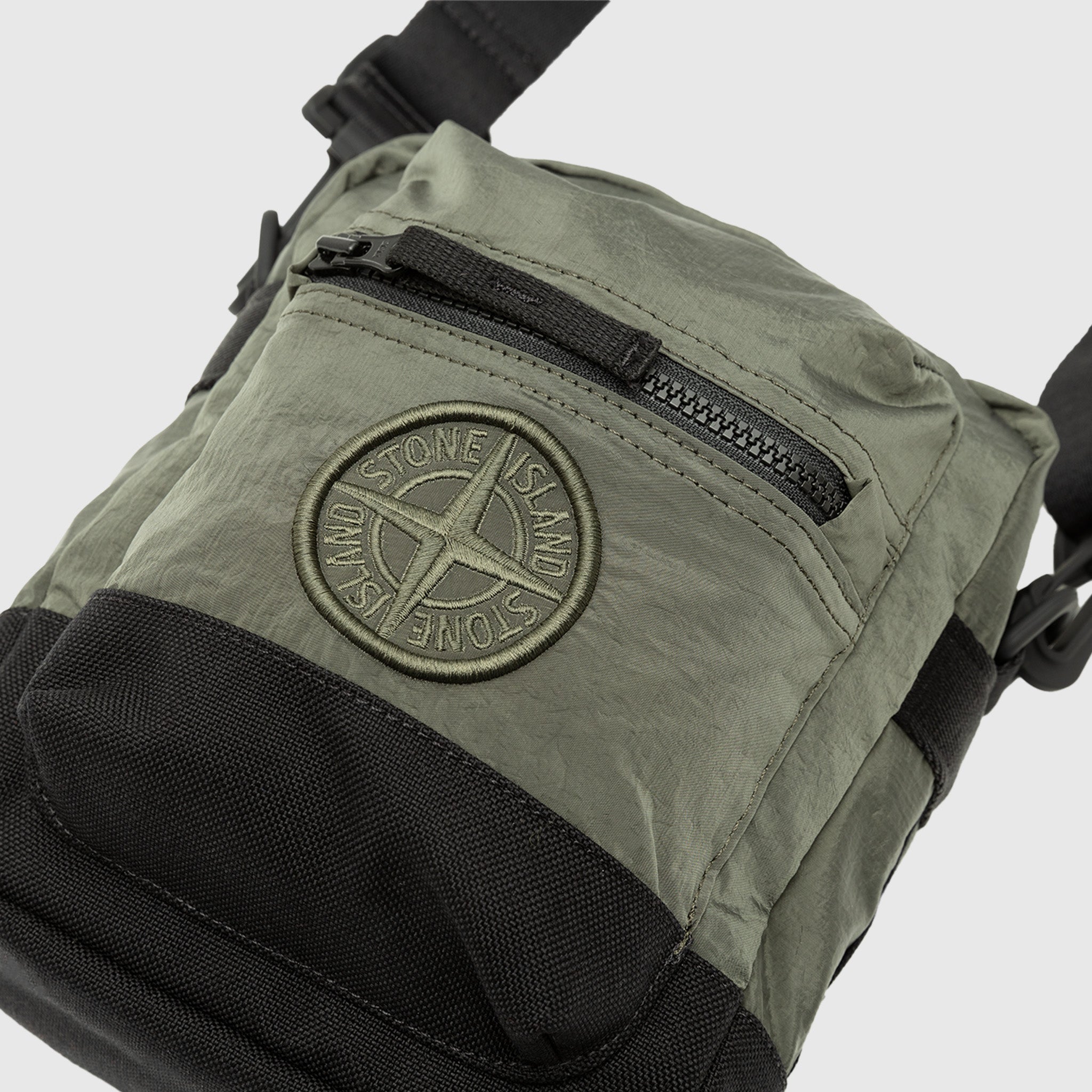 Eco-Friendly Nylon Metal Crossbody Bag with Econyl® - Stylish & Sustainable for Travel, Work & Everyday Use