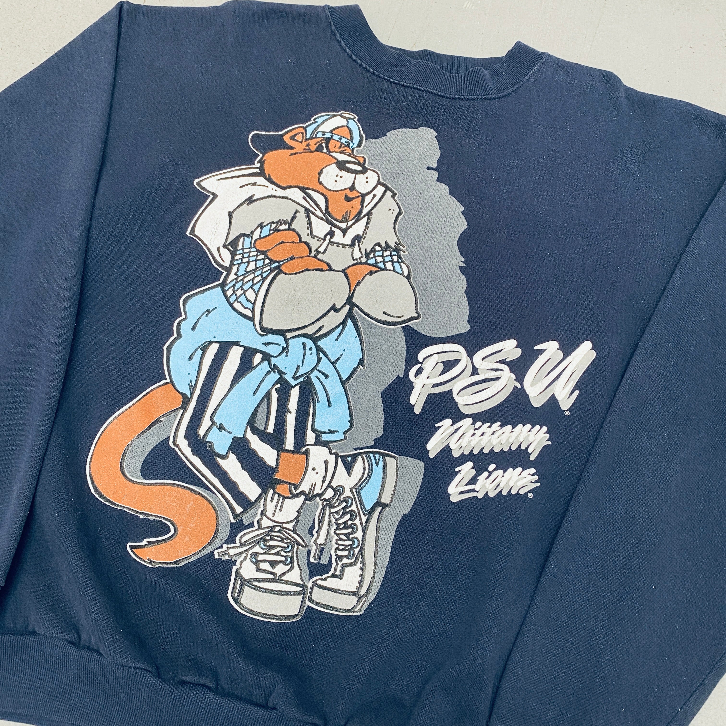 Penn State Nittany Lions 1990s Vintage Graphic Spellout Sweatshirt (Large) - Retro College Football Fan Apparel for Game Day & Casual Wear