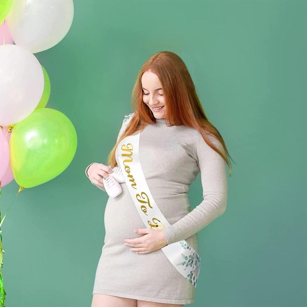 Greenery 'Mom to Be' Sash & 'Daddy to Be' Badge Pins Set - Baby Shower Gender Reveal Party Decorations - Perfect Pregnancy Announcement Gift for Expecting Parents - Ideal for Maternity Photos, Gender Reveals & Baby Showers