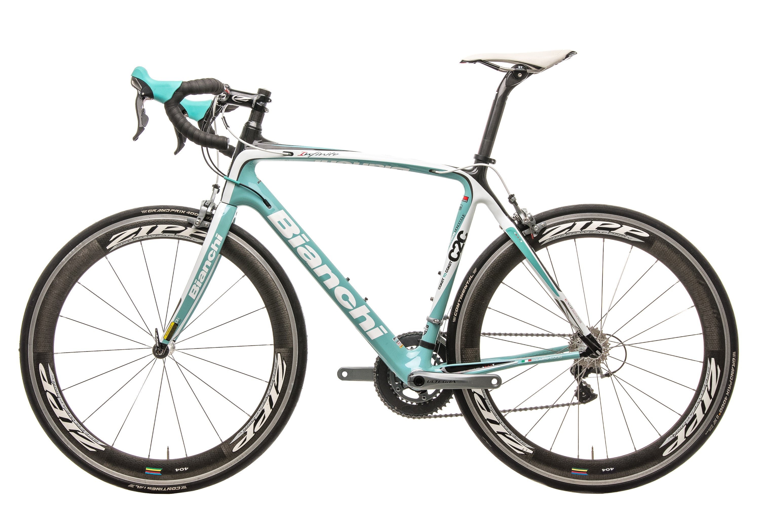 Bianchi Infinito Road Bike 2011 - 57cm Carbon Frame Racing Bicycle for Men - Perfect for Long Distance Cycling & Competitive Road Racing