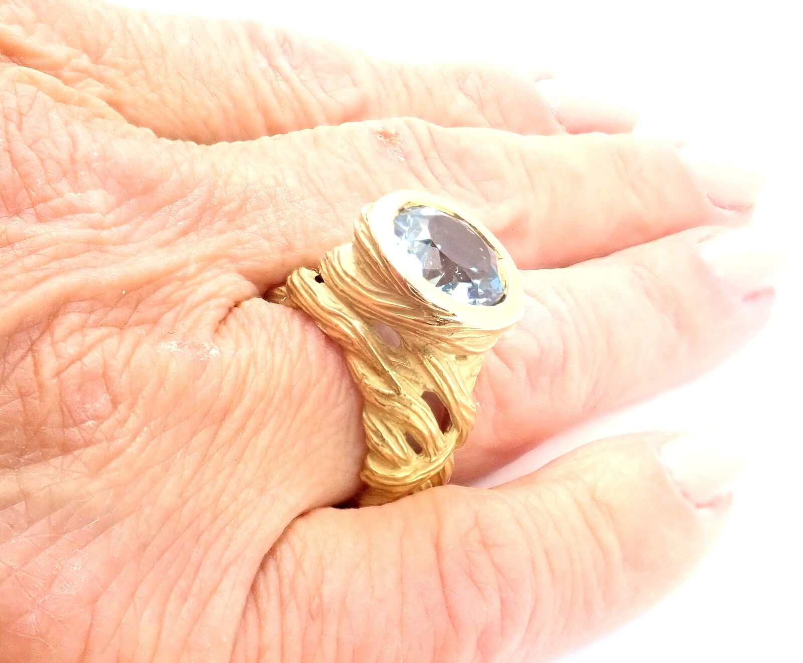 Authentic Angela Cummings 18k Yellow Gold Large Aquamarine Ring - Elegant Statement Jewelry for Weddings, Anniversaries & Special Occasions