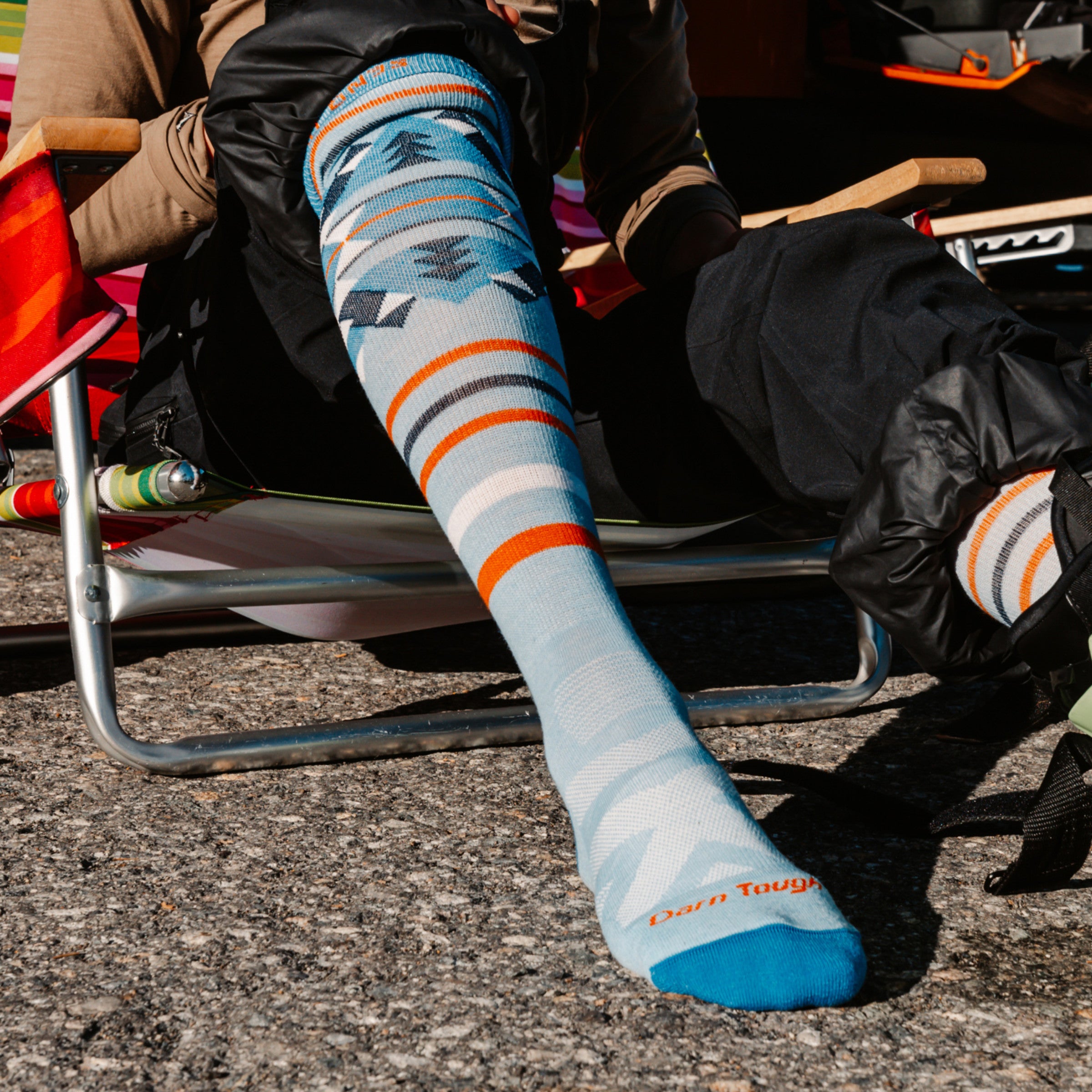Women's Lightweight Over the Calf Ski & Snowboard Socks - Warm Thermal Winter Hiking Socks for Cold Weather - Perfect for Skiing, Snowboarding & Outdoor Winter Activities