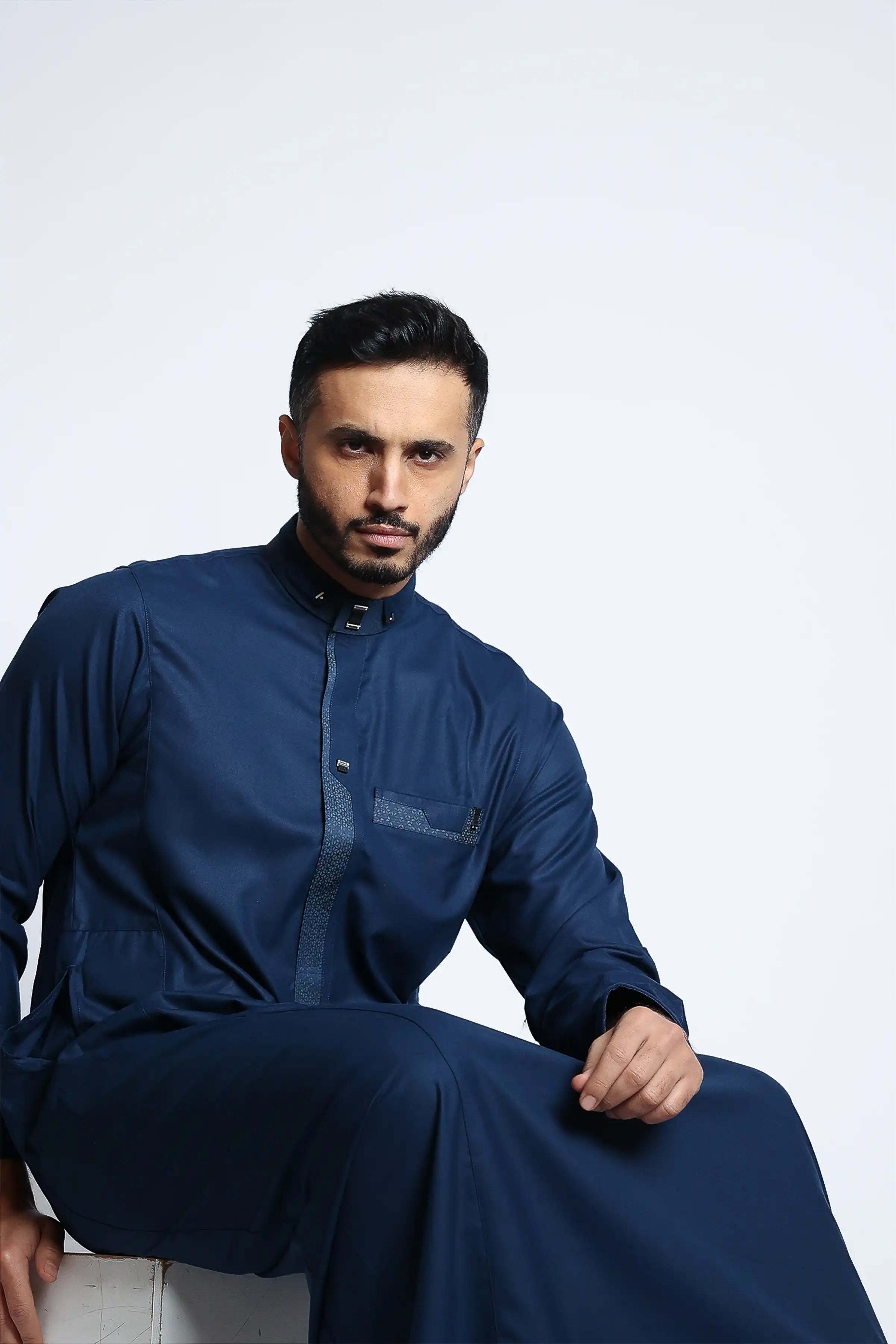 J140 C1 Catalina Blue Thobe for Men - Traditional Islamic Robe with Comfortable Fit - Perfect for Prayer, Eid, and Special Occasions