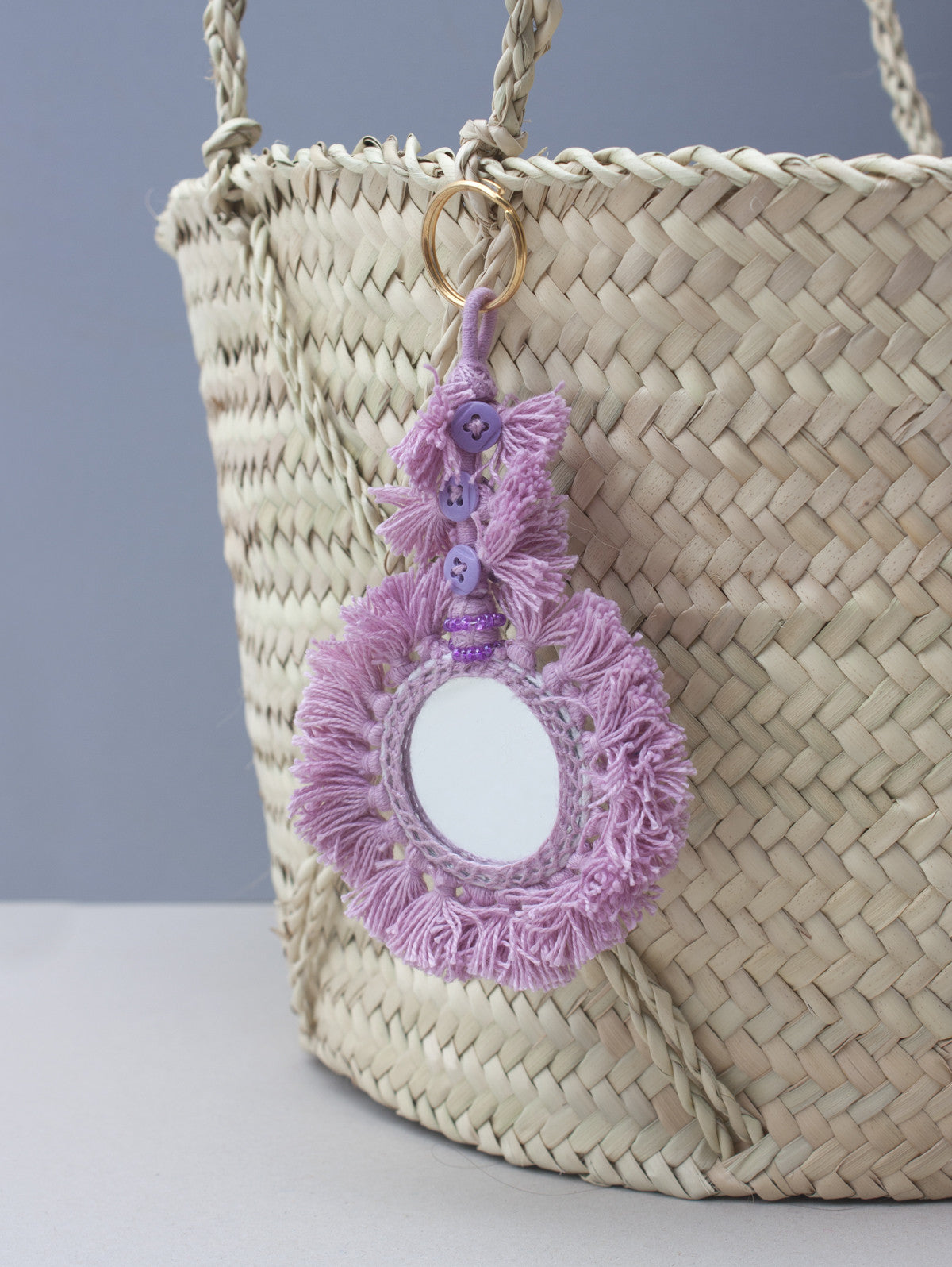 Elegant Tassel Mirror Keychains - Stylish and Functional Keyring Accessories for Women, Perfect for Handbags, Purses, and Everyday Use